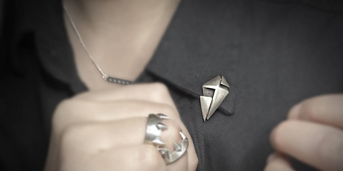 바스테트 27mm 스플릿 브로치 - Sekhmet 세크메트 - CAVA LIFE