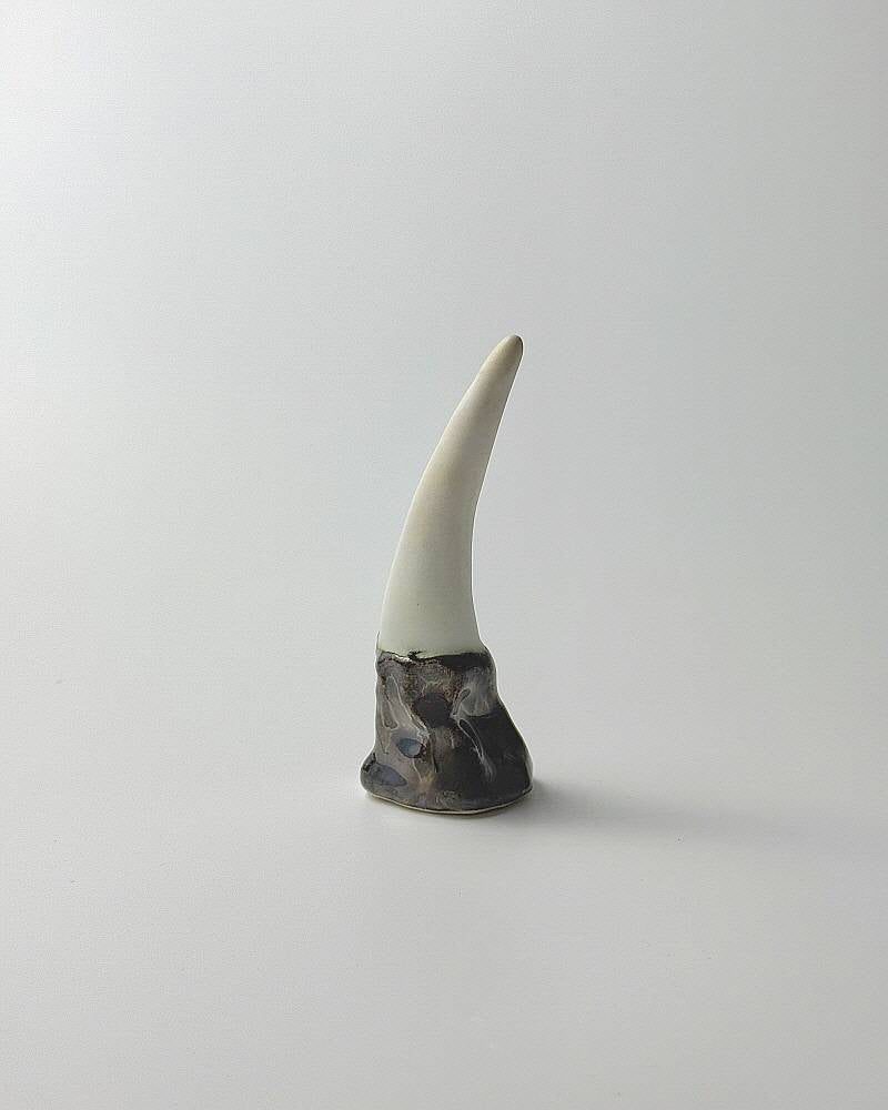 Fang of dragon silver matt