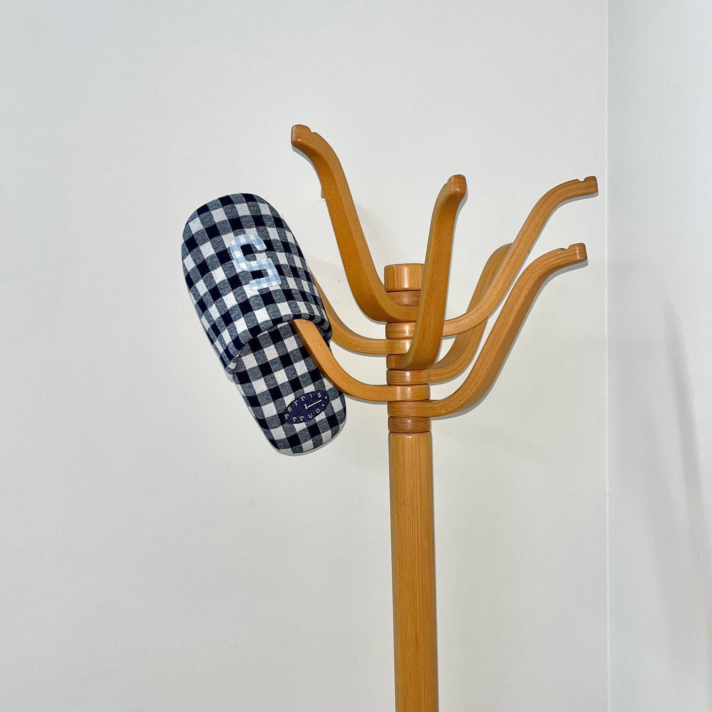 51 O’Clock Check Room Shoes