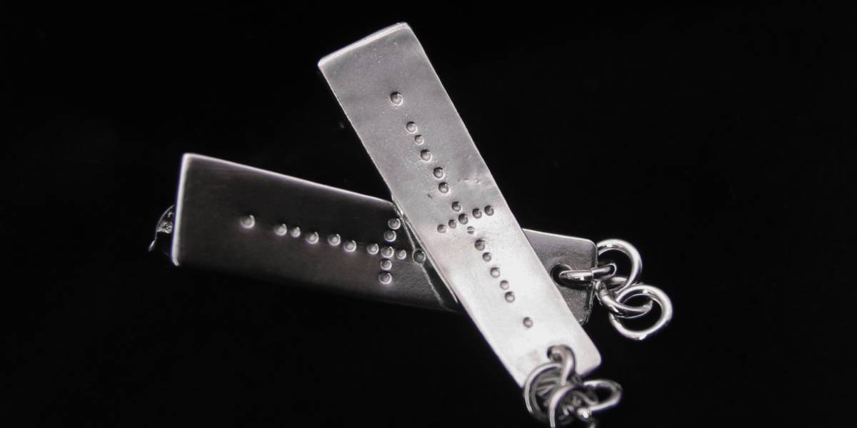 더 라이트 체인 이어링 - The Massive 김소연 / 더메시브 - CAVA LIFE