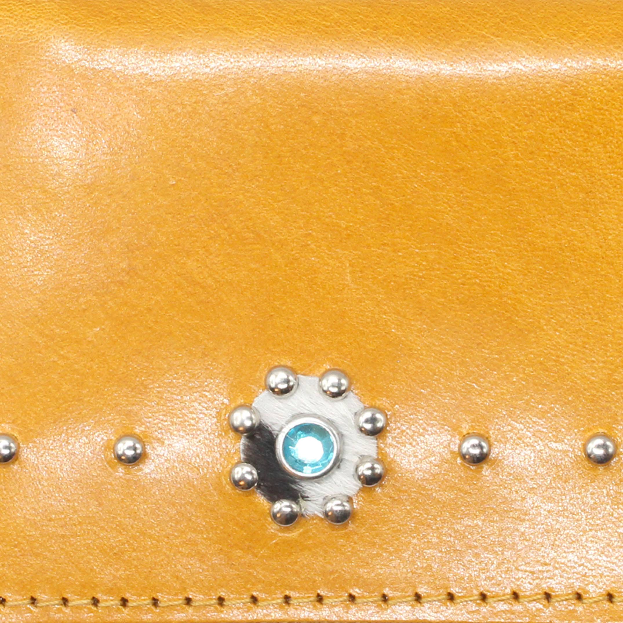 STUD WALLET - YELLOW