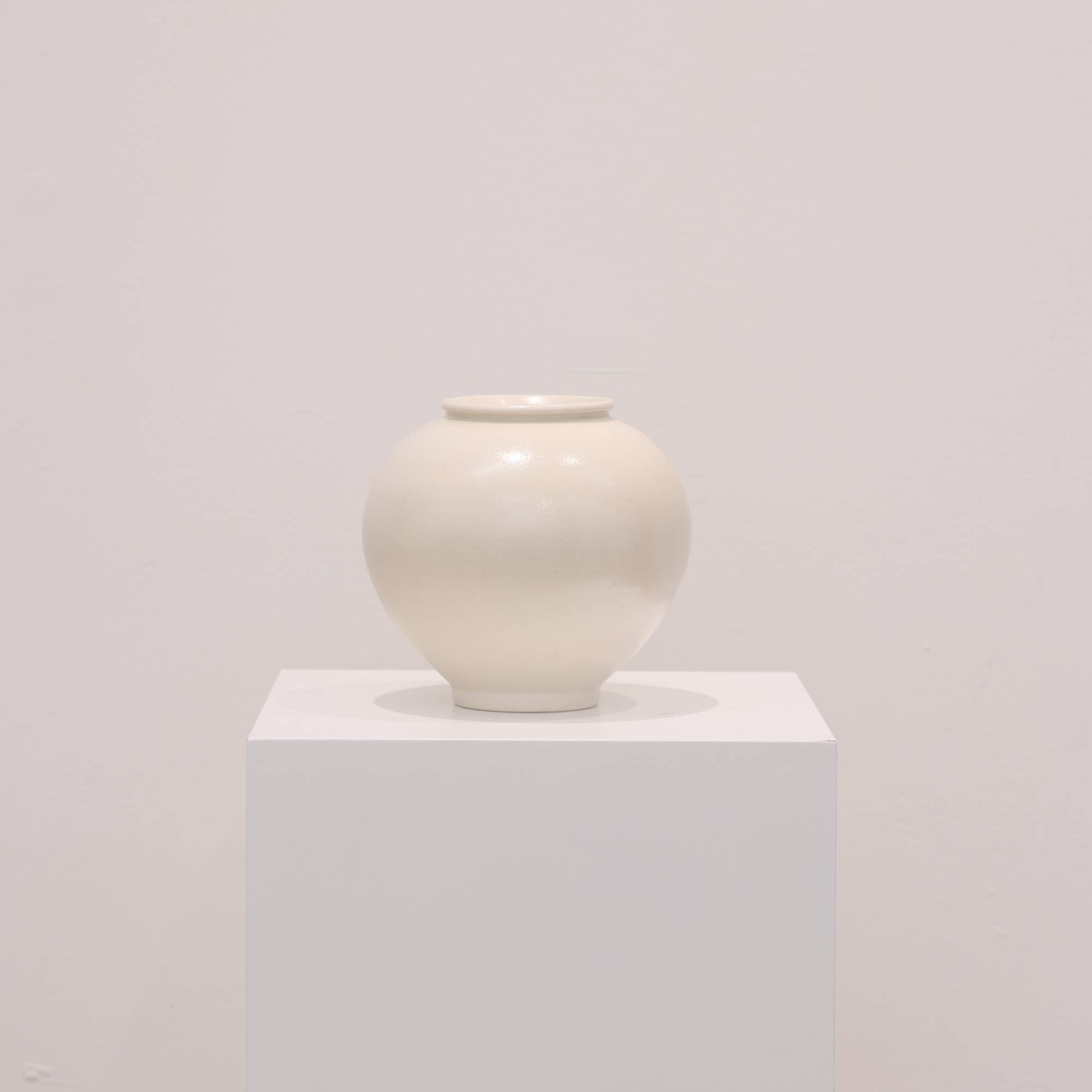 SAI 006 한밤의 태양 달항아리 10cm