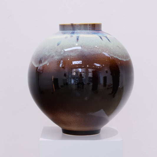 SAI 006 무너지는 하늘 달항아리 46cm