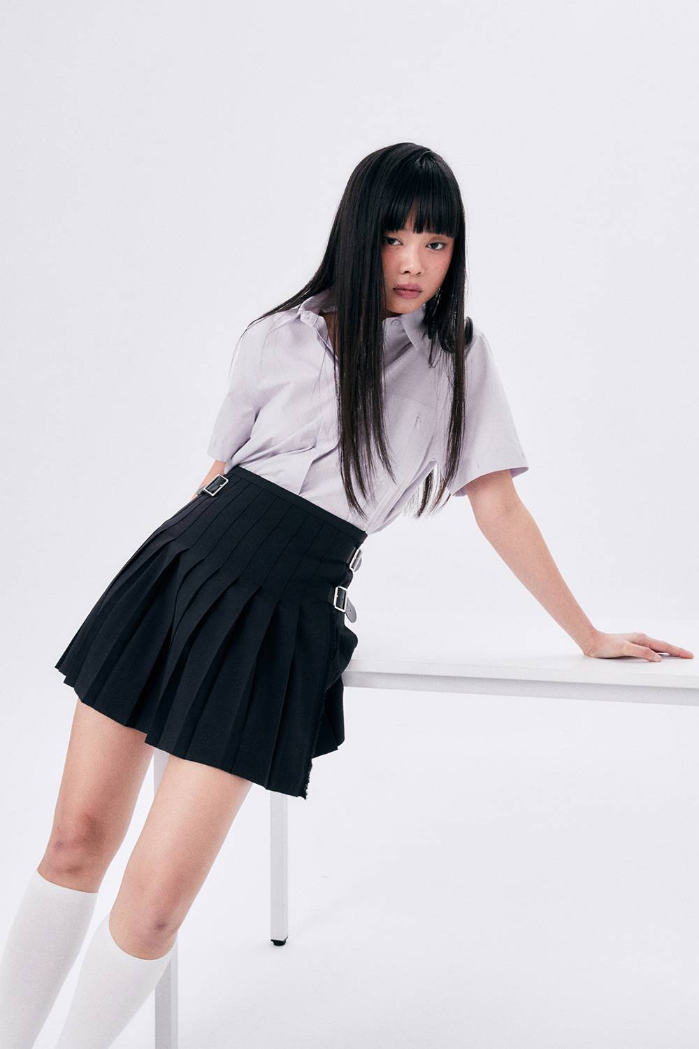 SHORT PLEATED WRAP SKIRT 2 / NAVY - HALOMINIUM  할로미늄 - CAVA LIFE