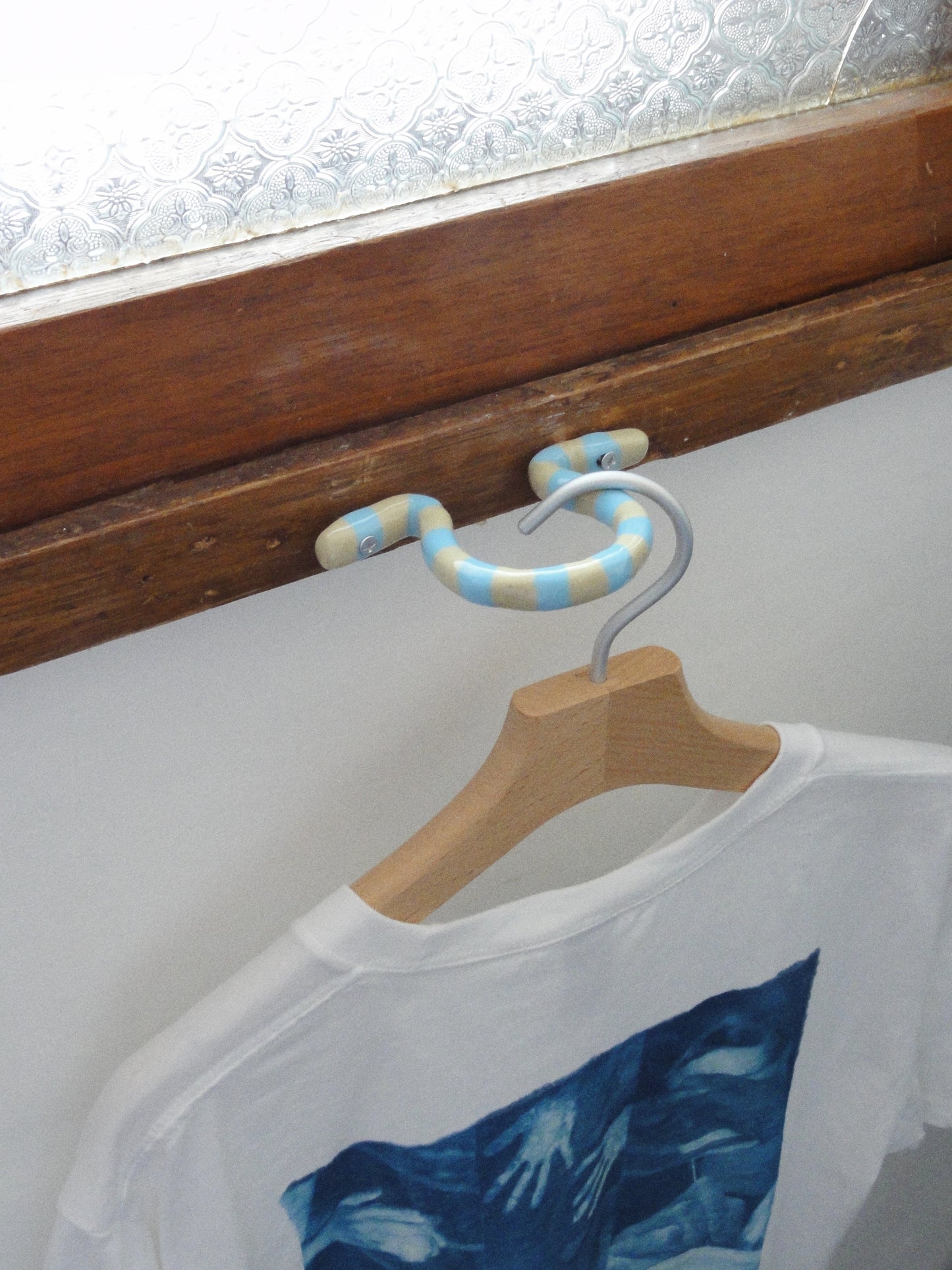 Hanger 01 - Sung Hyeju 성혜주 - CAVA LIFE