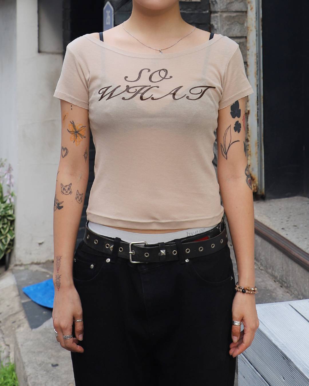 SO WHAT Half Sleeve T-shirt (BEIGE)