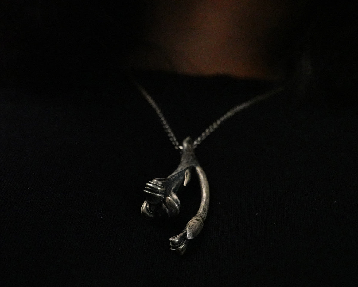 덜 피어난 프리지아.[ necklace ] - O-DAE - CAVA LIFE