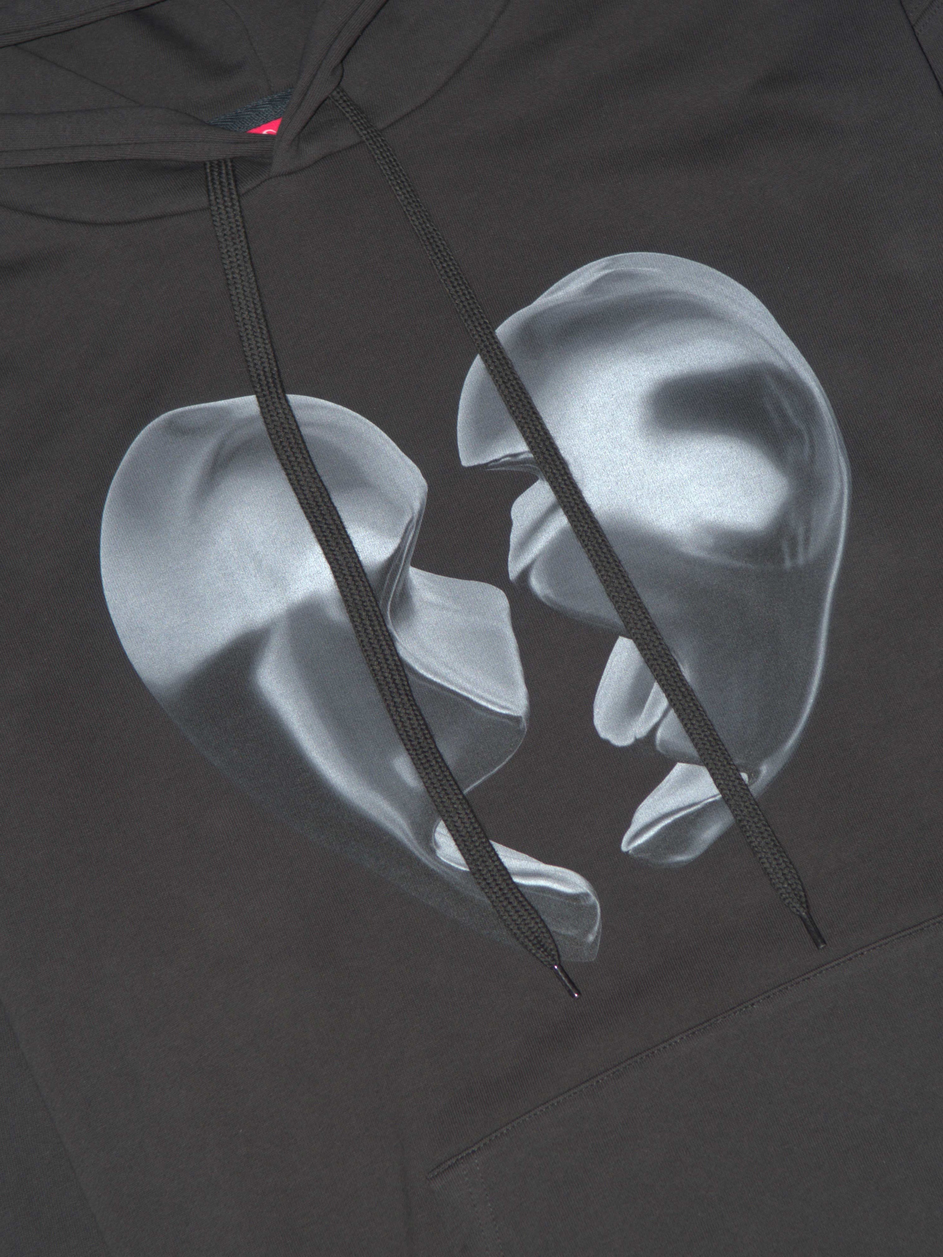 Broken Heart Hoodie GRAY - KATER 카터 - CAVA LIFE