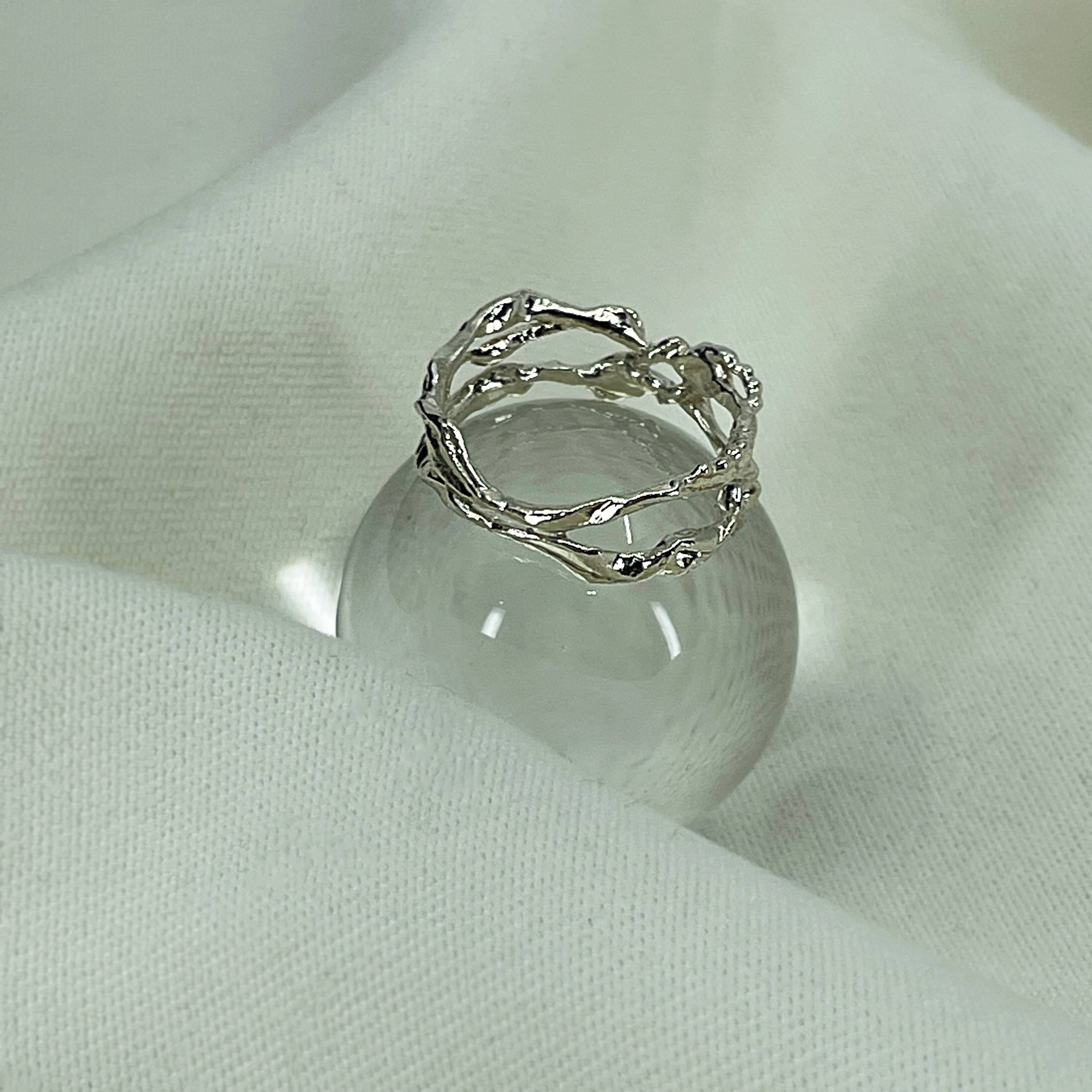 Structure of Water - [M_M] [믐] - CAVA LIFE