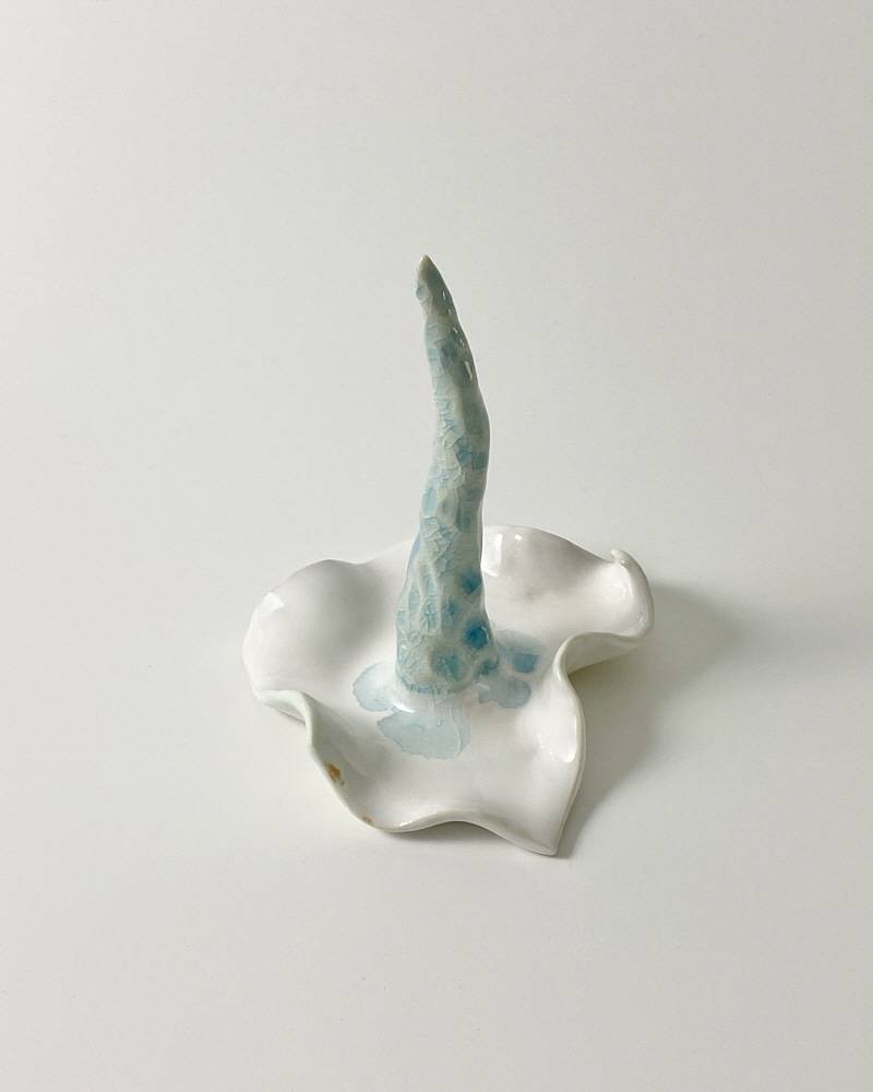 Ice horn on the heavenly paper - khoikos 코이코스 - CAVA LIFE