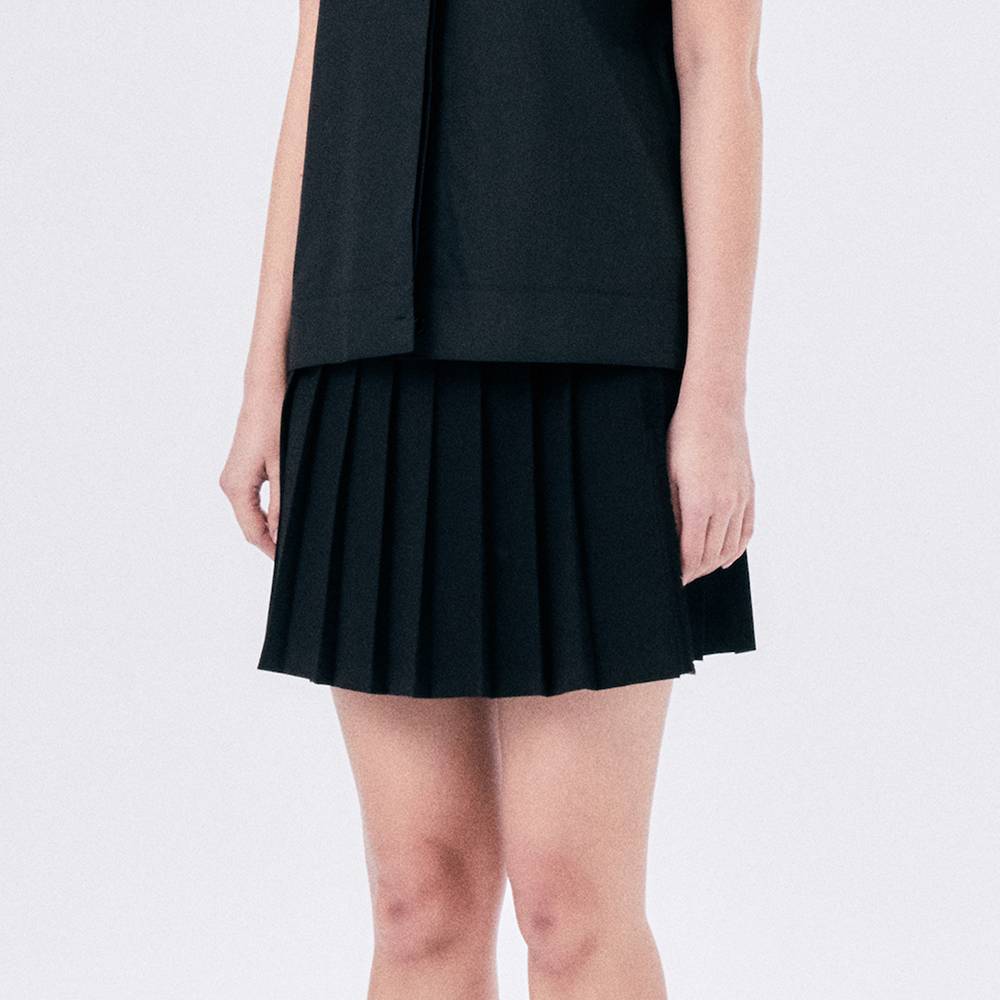 SHORT PLEATED WRAP SKIRT 2 / BLACK - HALOMINIUM  할로미늄 - CAVA LIFE