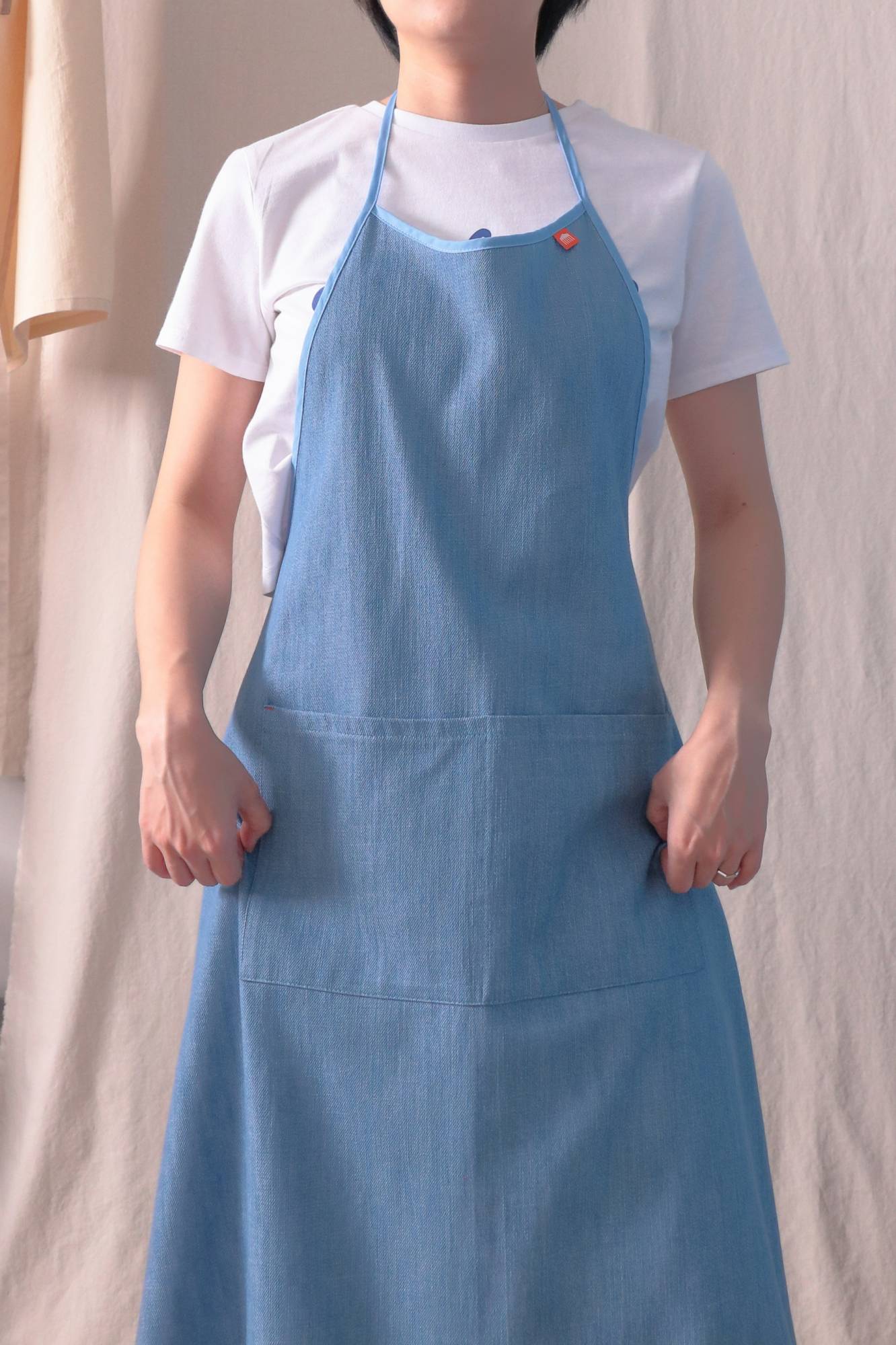 Basic Apron A in Organic cotton Denim Blue