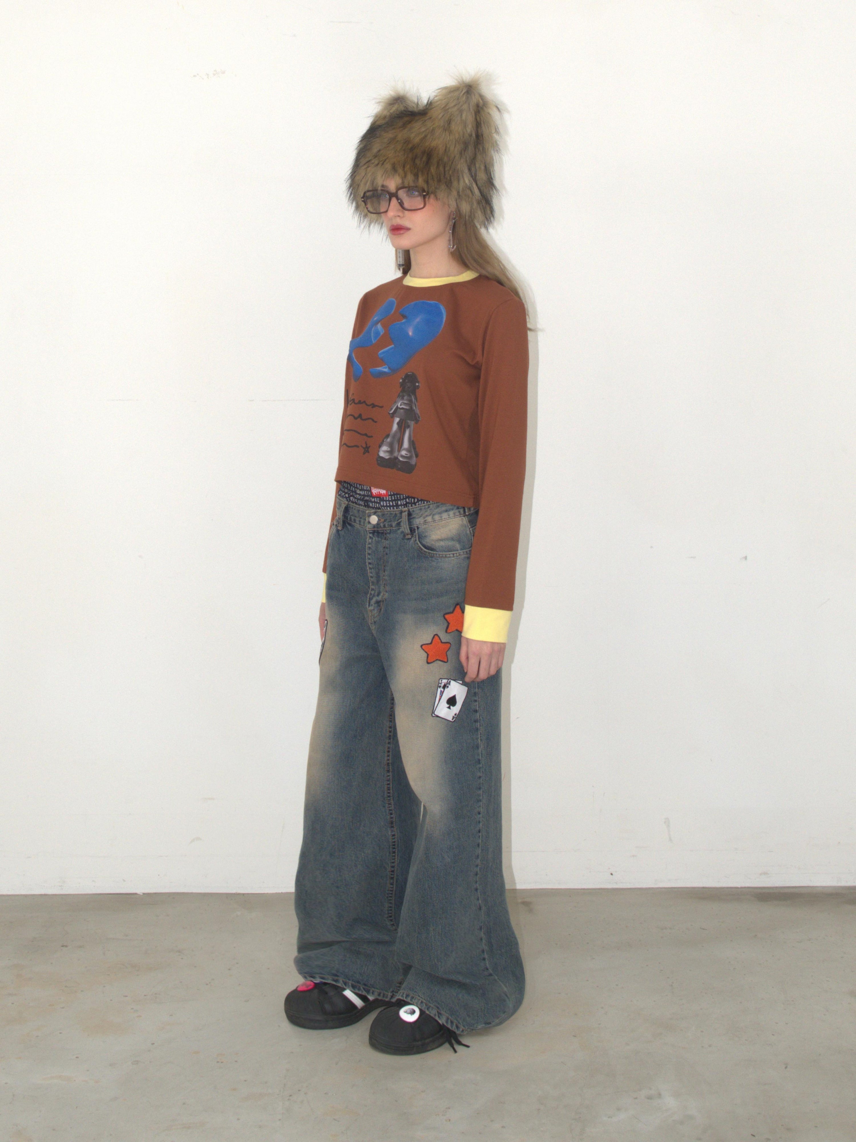 Letter From Alien Long Sleeve BROWN - KATER 카터 - CAVA LIFE