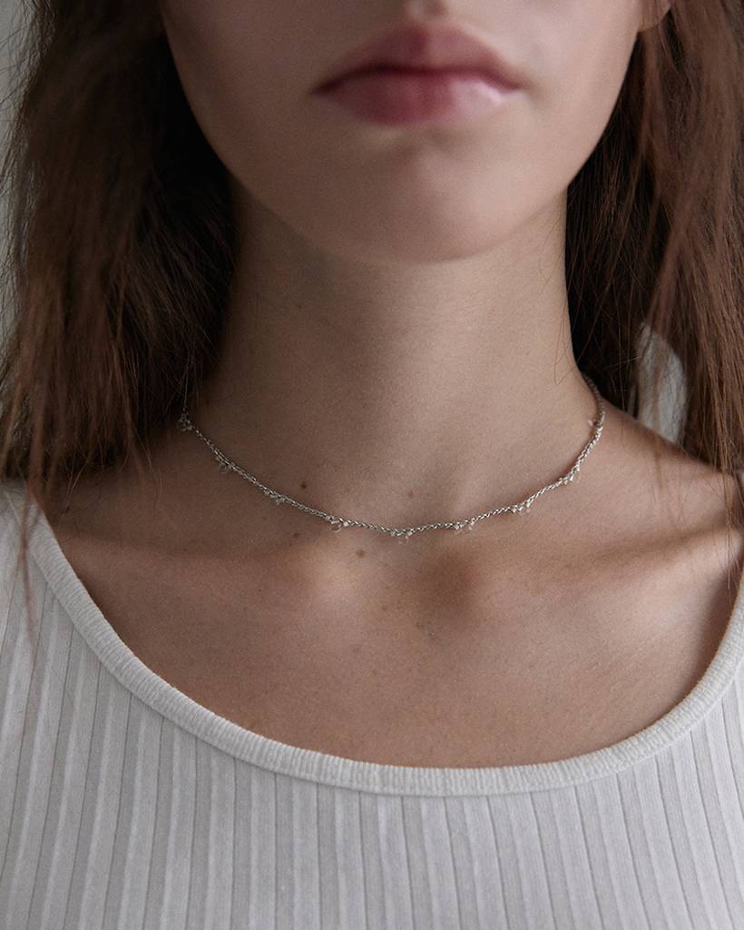 hush hush beach metallic crochet necklace