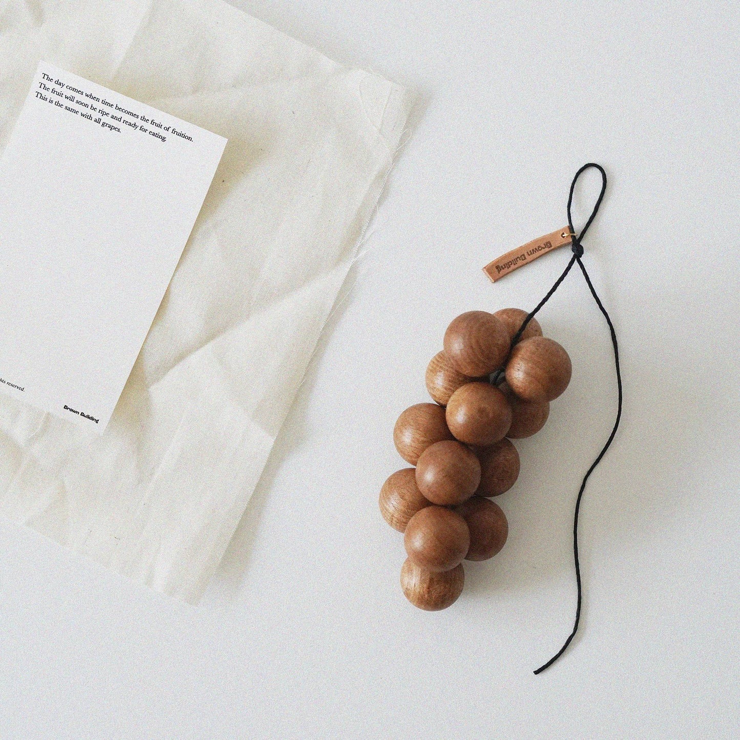 wooden grapes - BrownBuilding 브라운빌딩 - CAVA LIFE