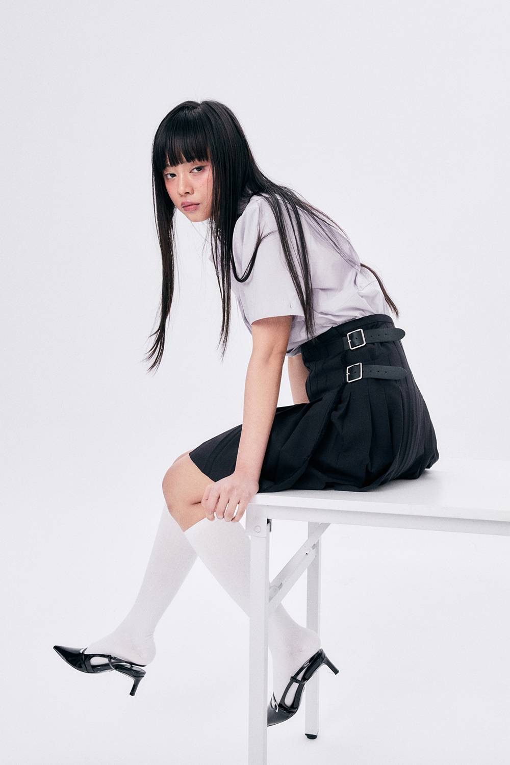 SHORT PLEATED WRAP SKIRT 2 / NAVY - HALOMINIUM  할로미늄 - CAVA LIFE