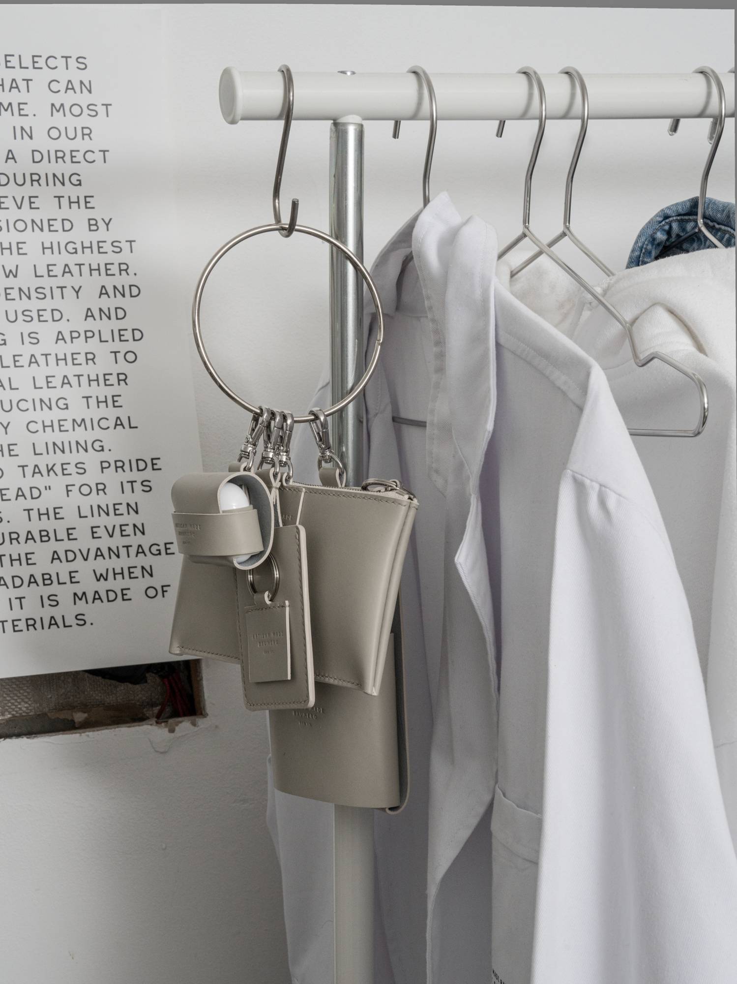 LOOP 211 MICRO (GREY IVORY)