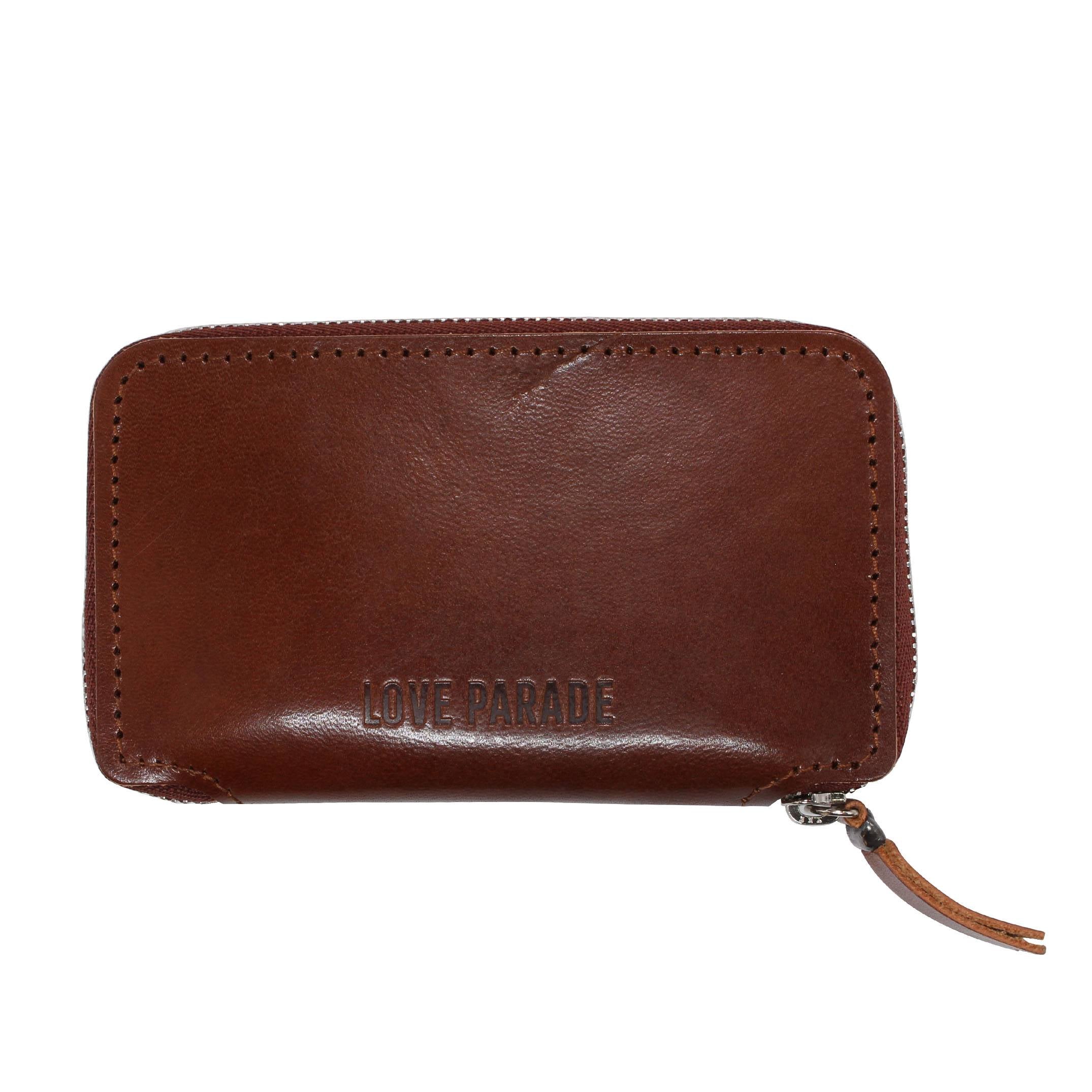 STUD WALLET - Brown