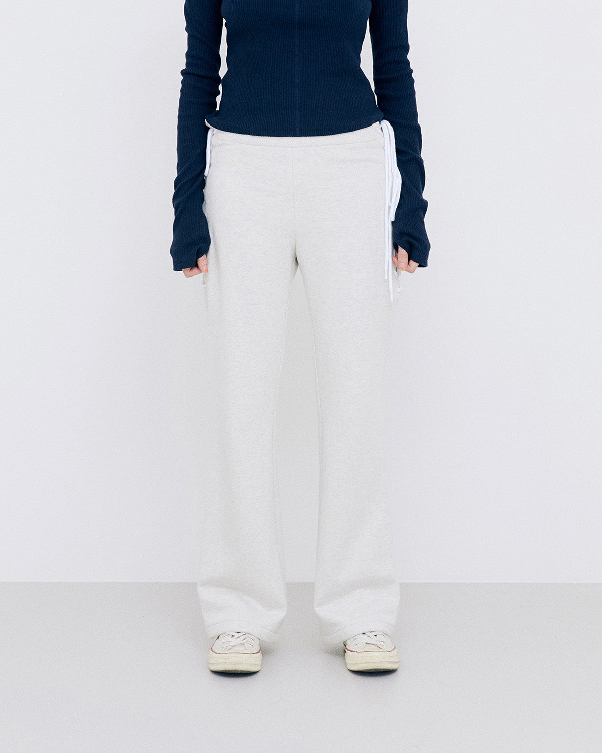 레이스 업 트레이닝 팬츠 / 오트밀 - HALOMINIUM  할로미늄 - CAVA LIFE