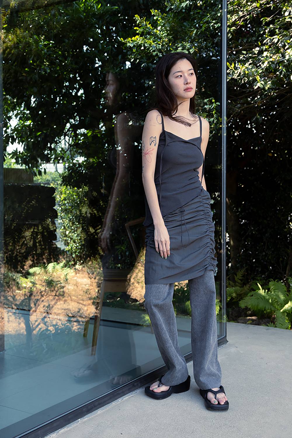 DRAWSTRING SKIRT / CHARCOAL