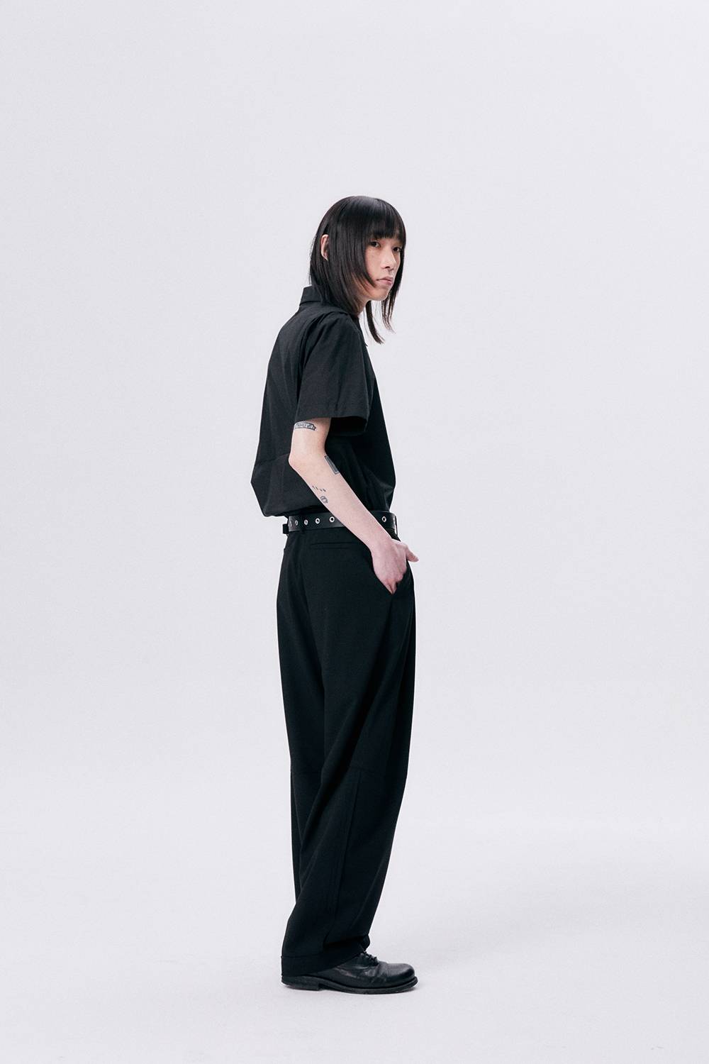 ONE TUCK WOOL PANTS 2 / BLACK - HALOMINIUM  할로미늄 - CAVA LIFE