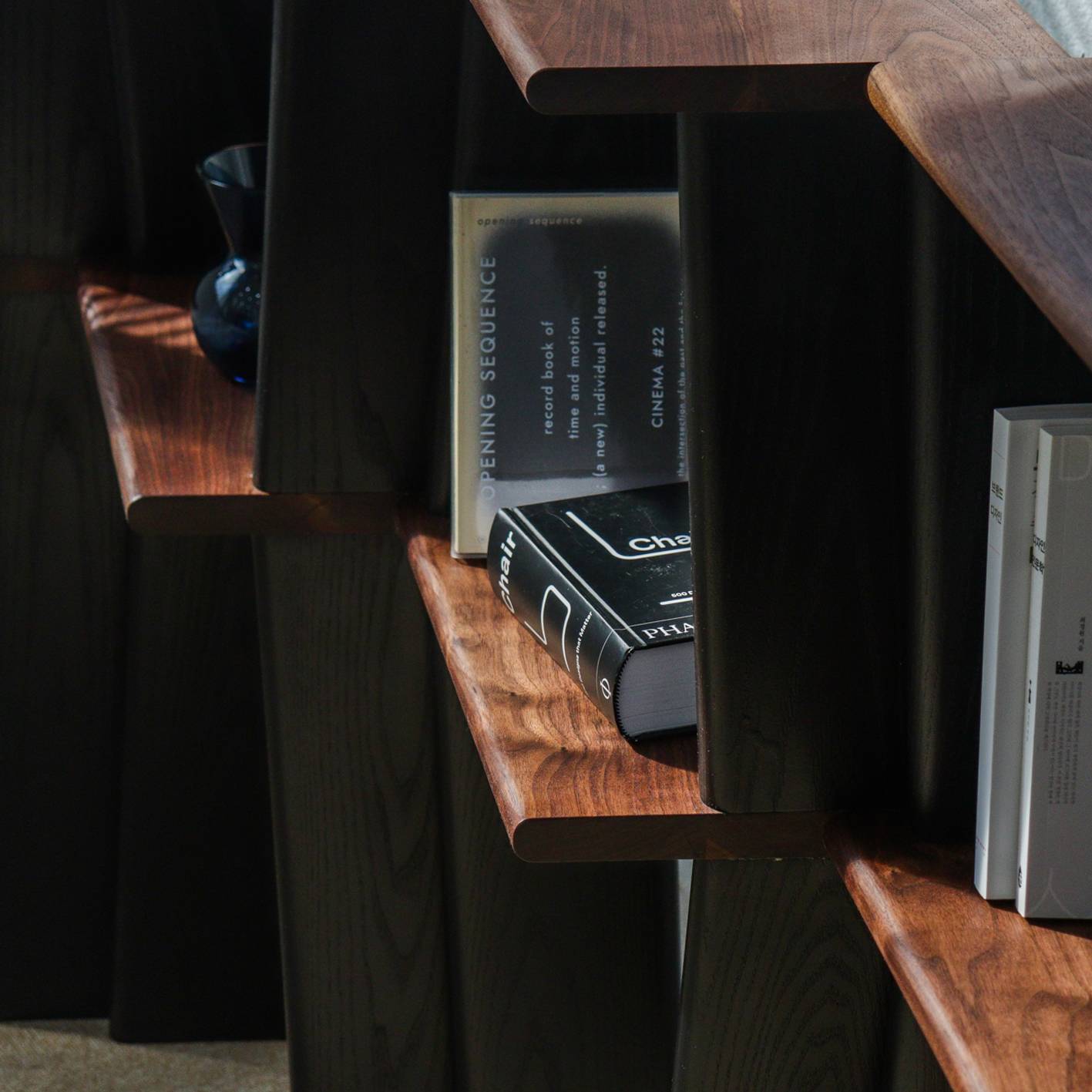 Pinar Shelf | Walnut, Black