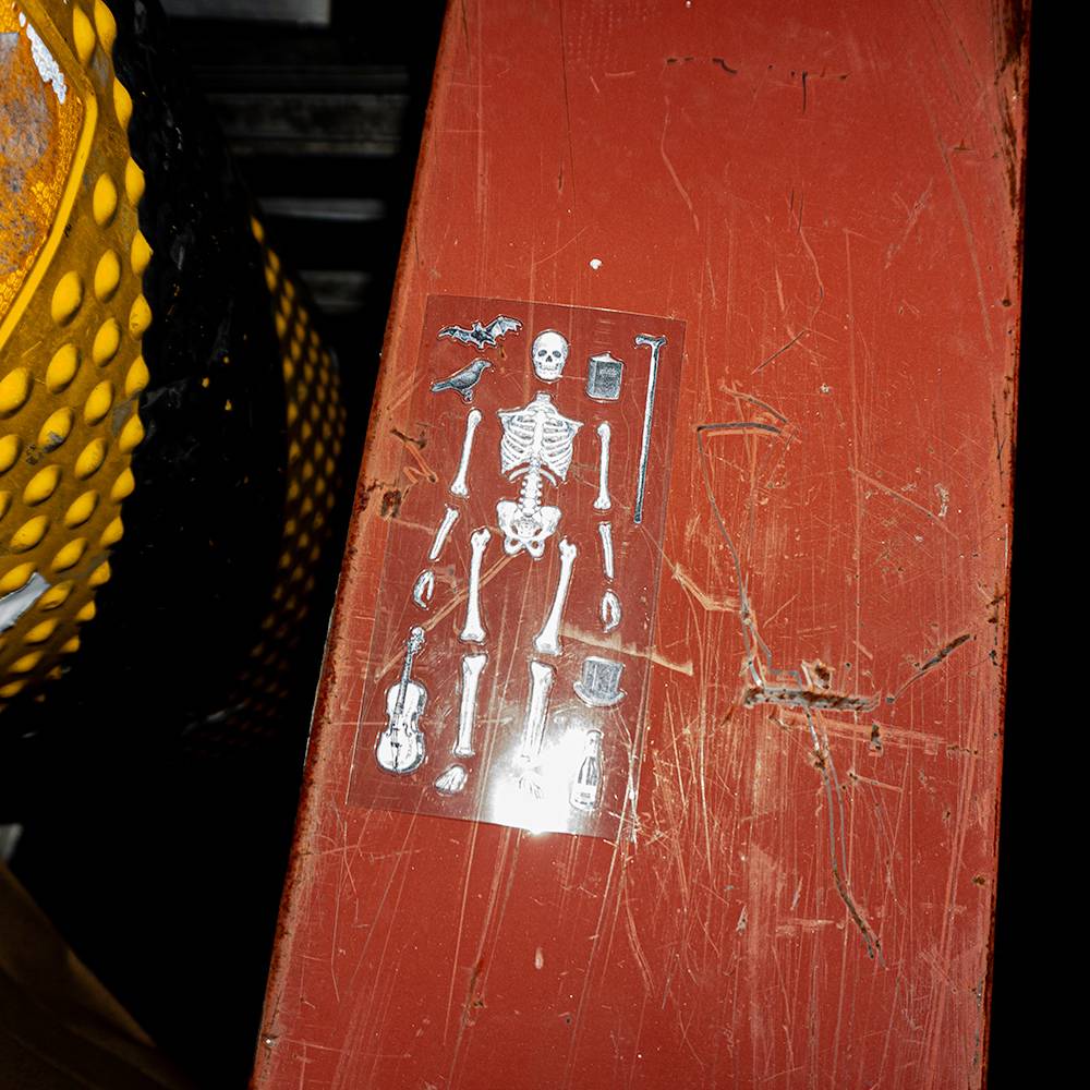 PEACE & SUPERNATURAL - BONES (씰스티커)