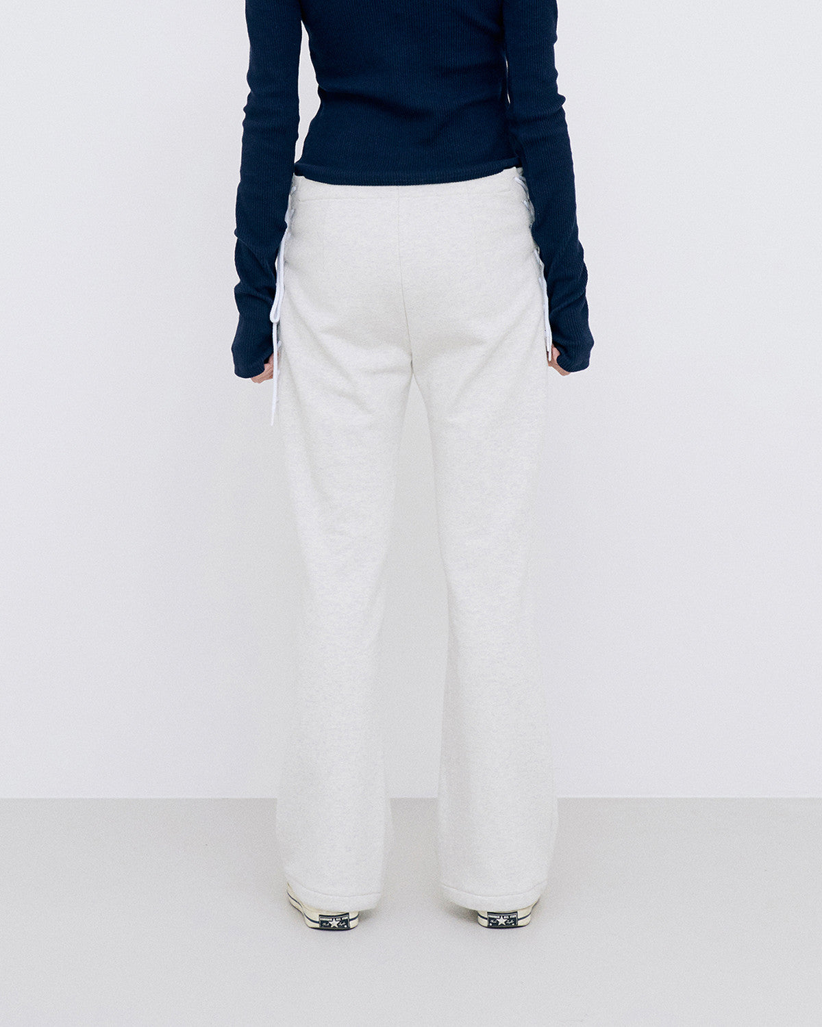 레이스 업 트레이닝 팬츠 / 오트밀 - HALOMINIUM  할로미늄 - CAVA LIFE