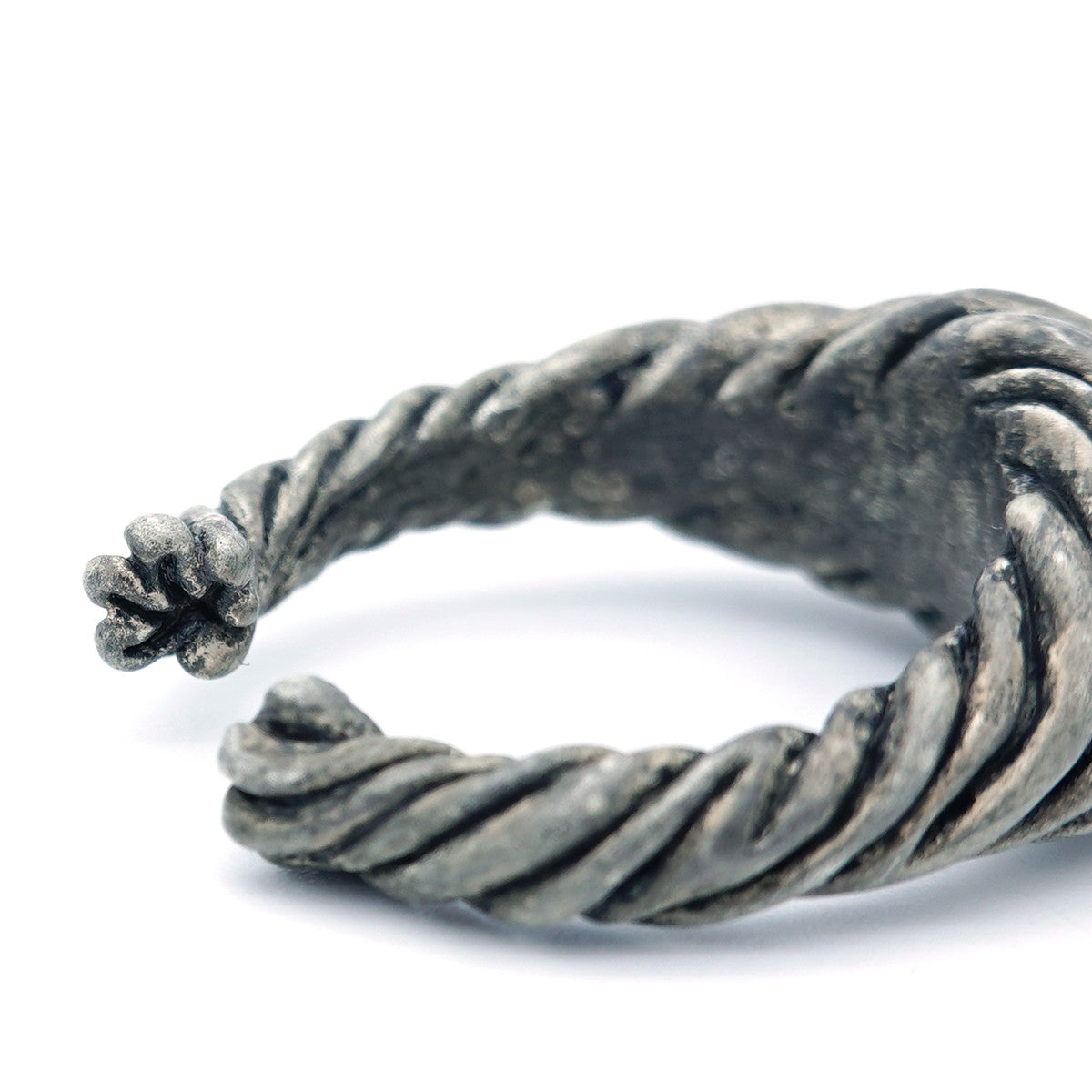 비틀린 살.[ ring ] - O-DAE - CAVA LIFE