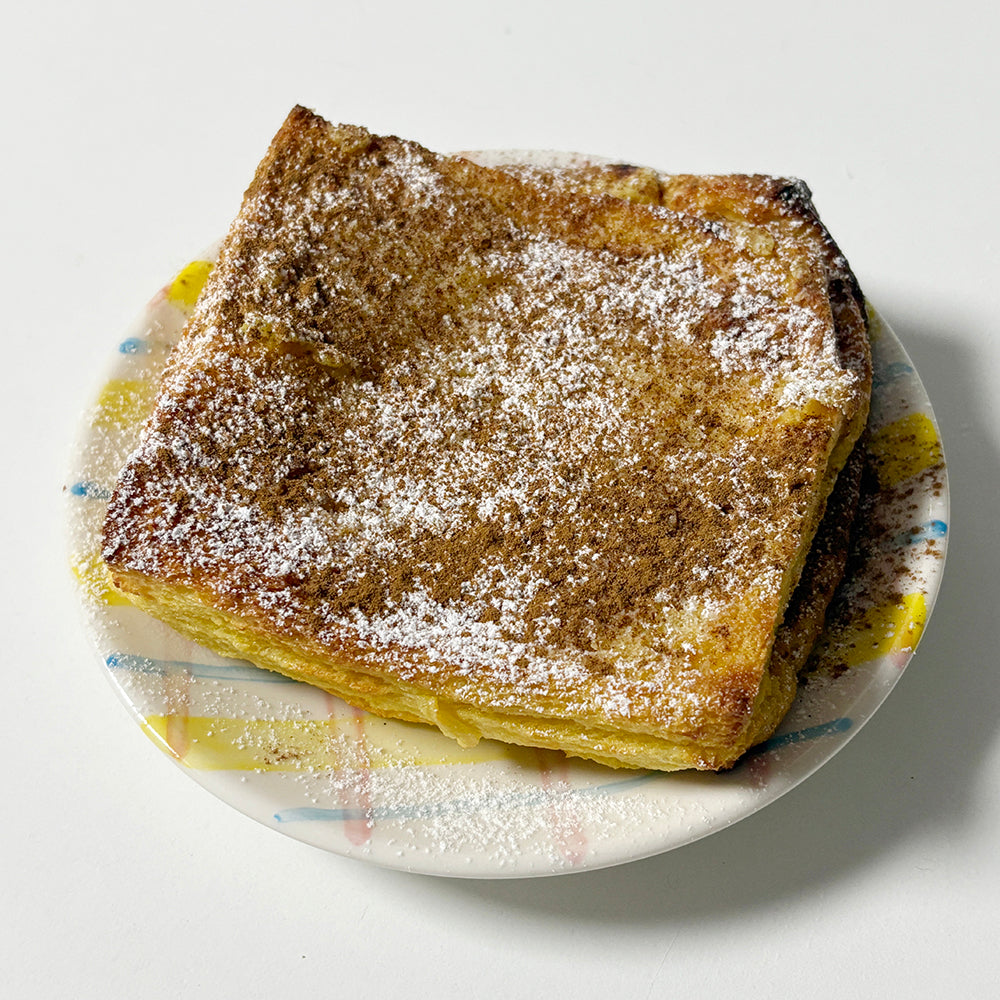 Salty Butter Dish / 접시 No.42