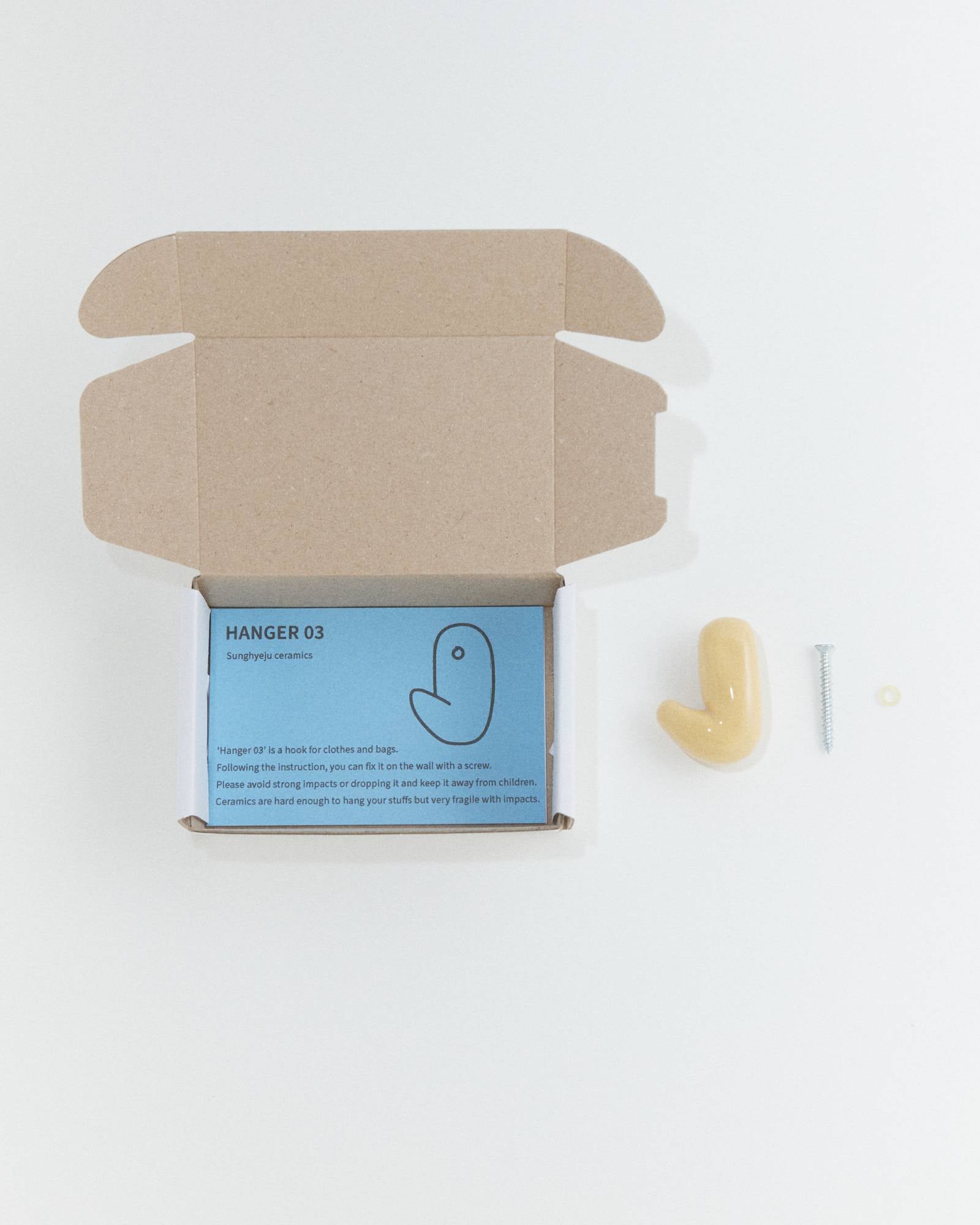 Hanger 03 - Sung Hyeju 성혜주 - CAVA LIFE