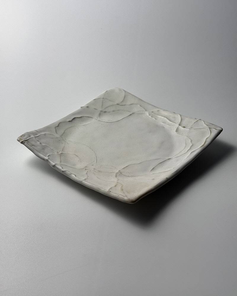 vine dish square matt white