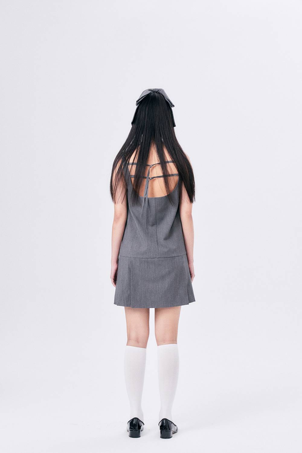 MINI SCHOOL DRESS / GRAY - HALOMINIUM  할로미늄 - CAVA LIFE
