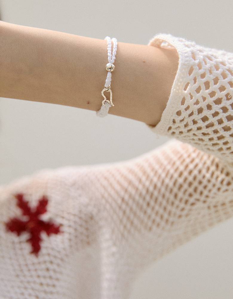 crochet bracelet/ white
