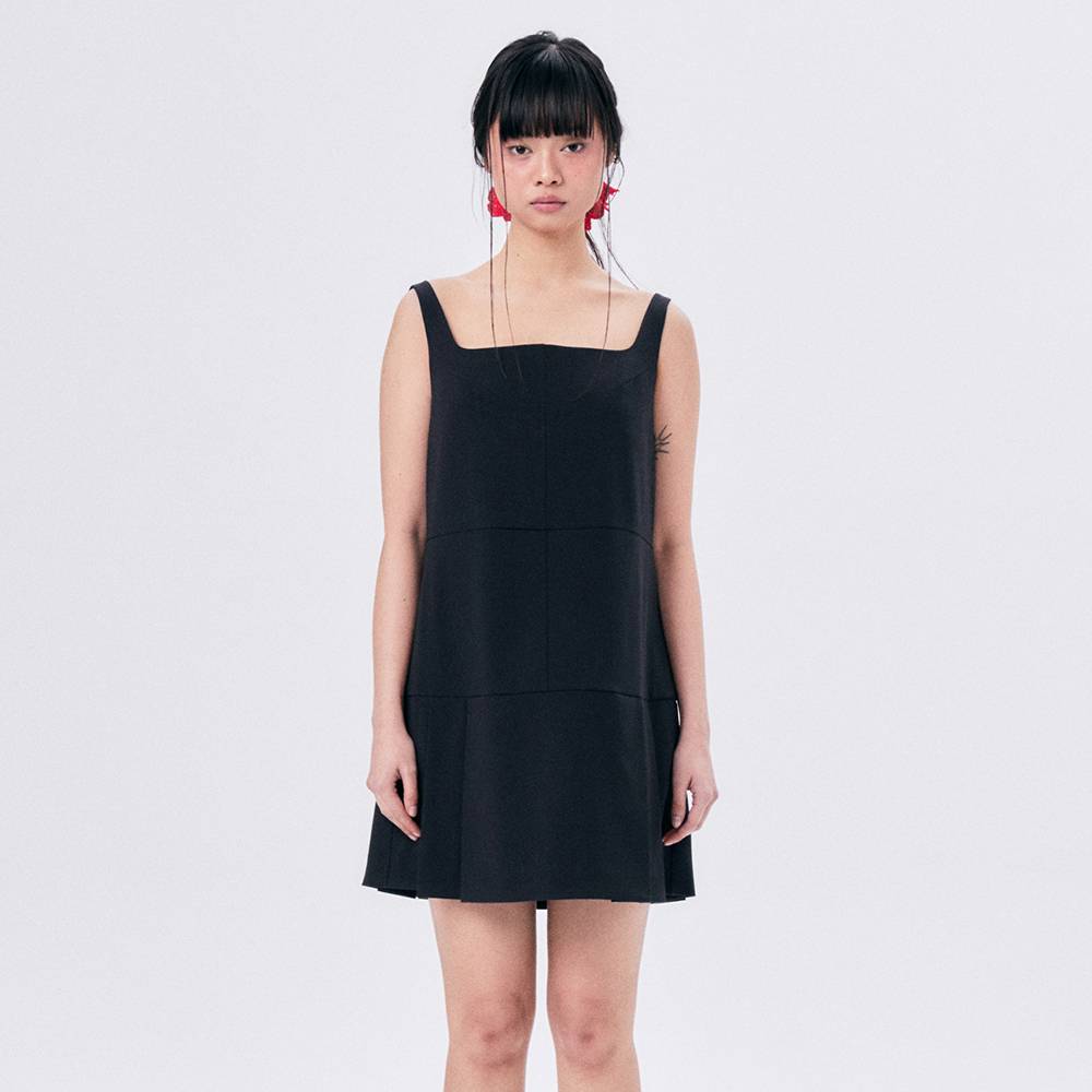 MINI SCHOOL DRESS / NAVY - HALOMINIUM  할로미늄 - CAVA LIFE