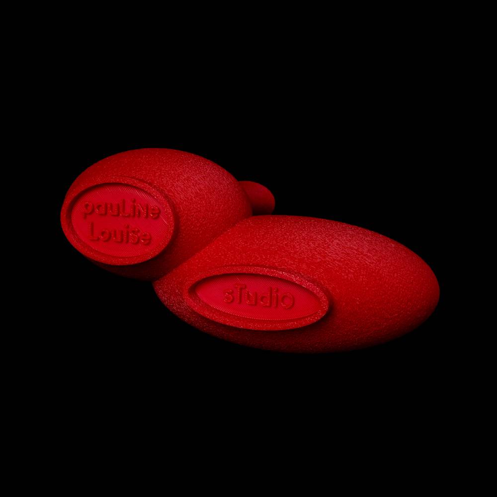 겹쳐진 작은 달항아리와 호리병