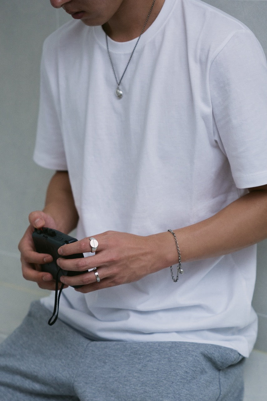 Void circle ring - OVERTHELINE 오버더라인 - CAVA LIFE