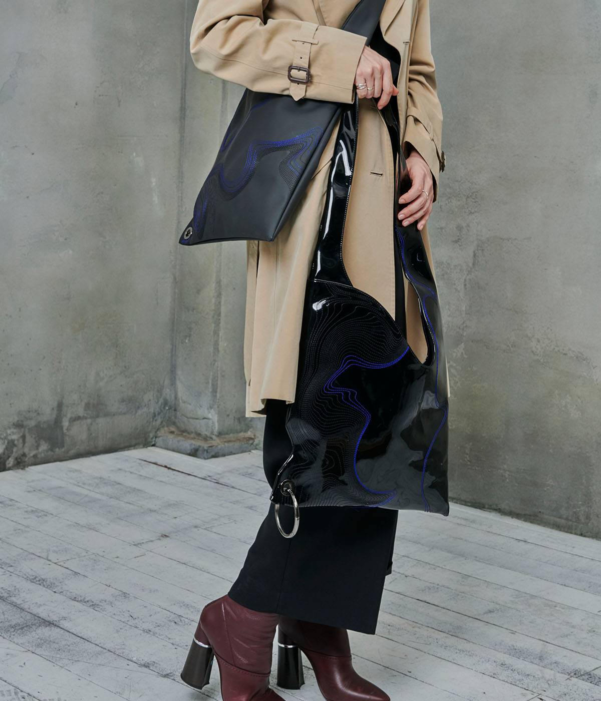 BLACK MEETS BLUE 무광