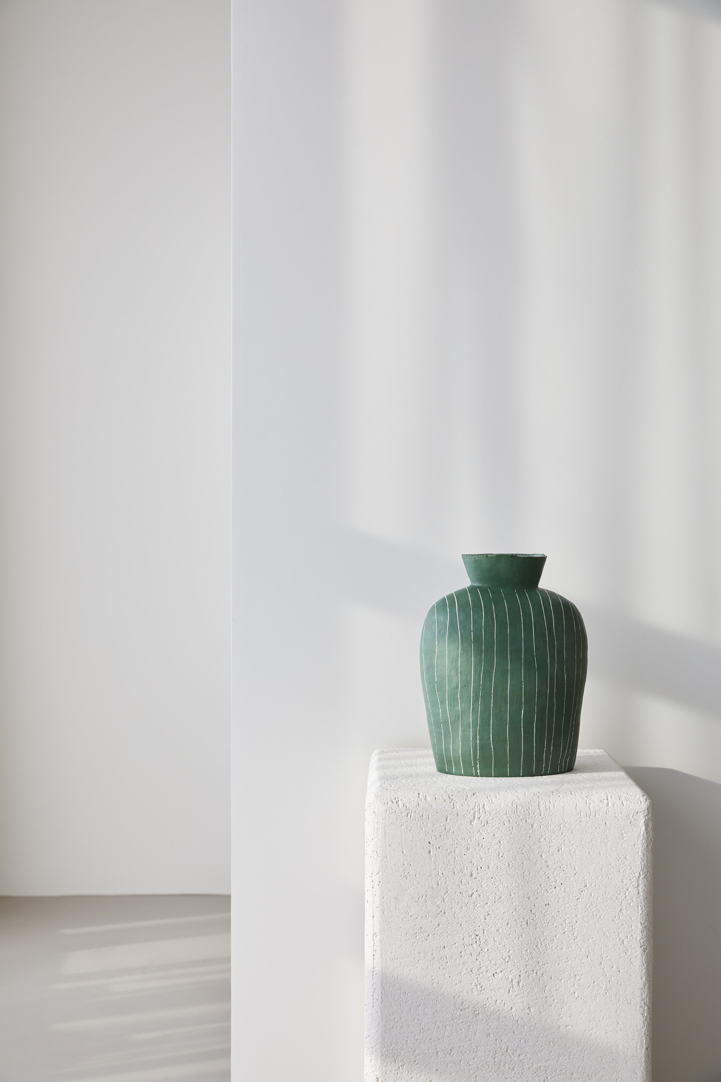 그린오브제 NO.1 - eehae 이해진 - CAVA LIFE