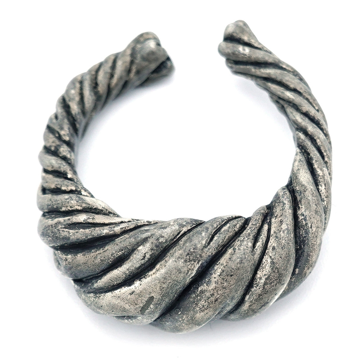 비틀린 살.[ ring ] - O-DAE - CAVA LIFE