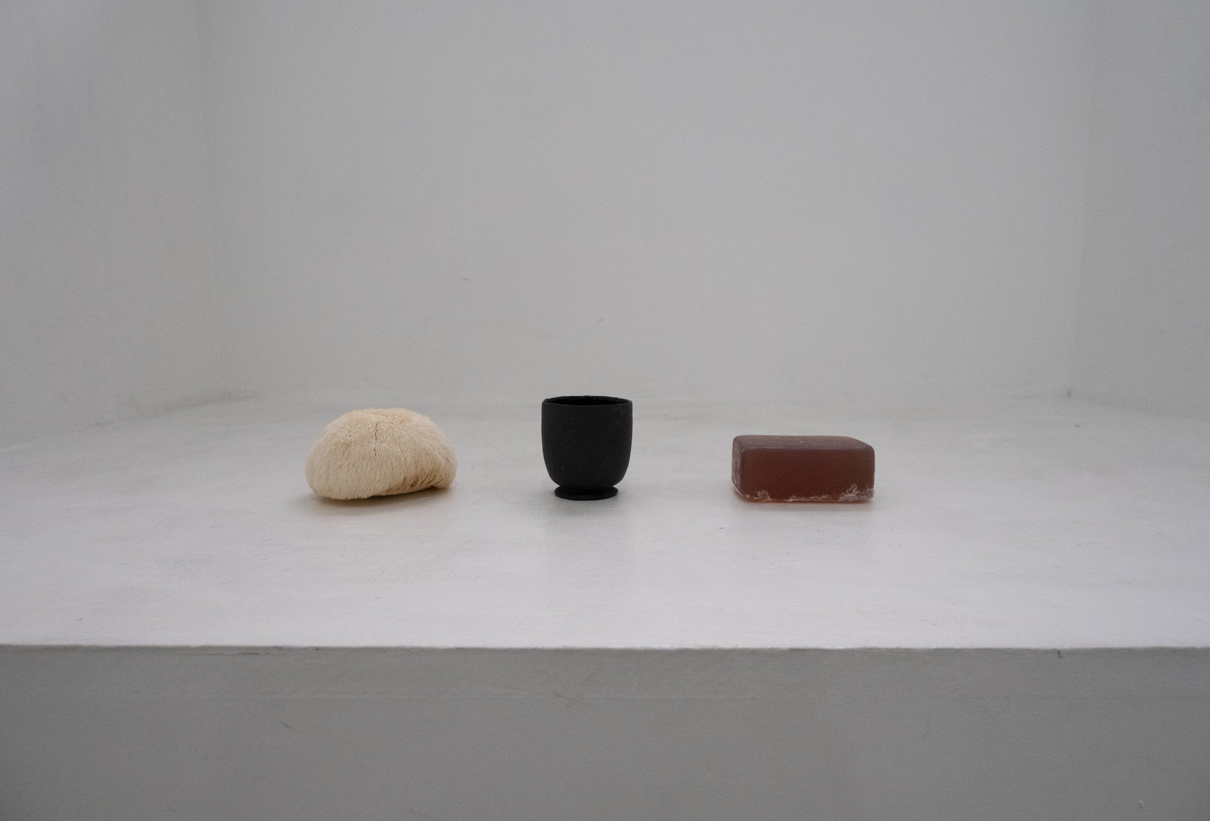 black mini cup - Jinsun Lee 이진선 - CAVA LIFE