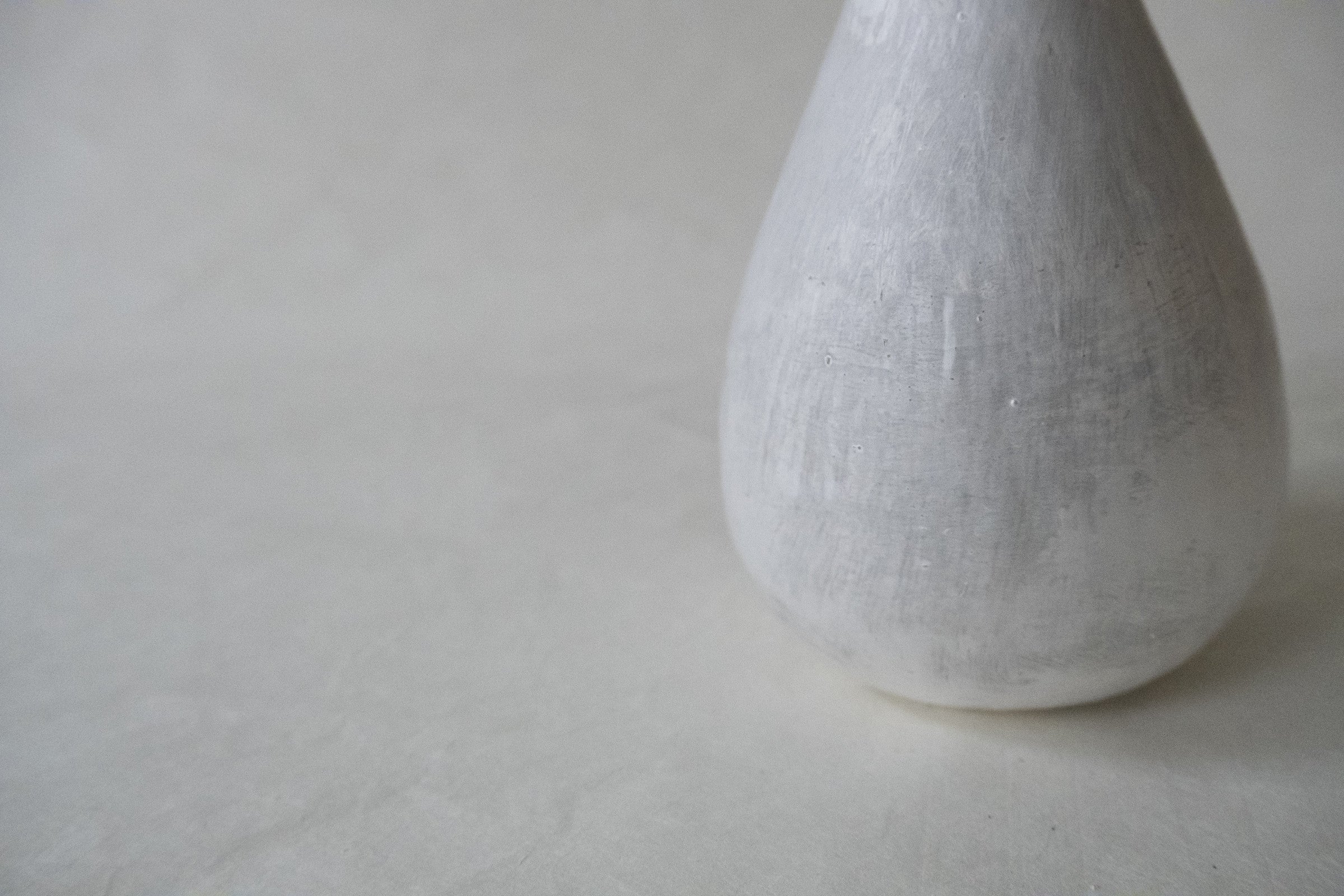 sheer elegance vase - Jinsun Lee 이진선 - CAVA LIFE