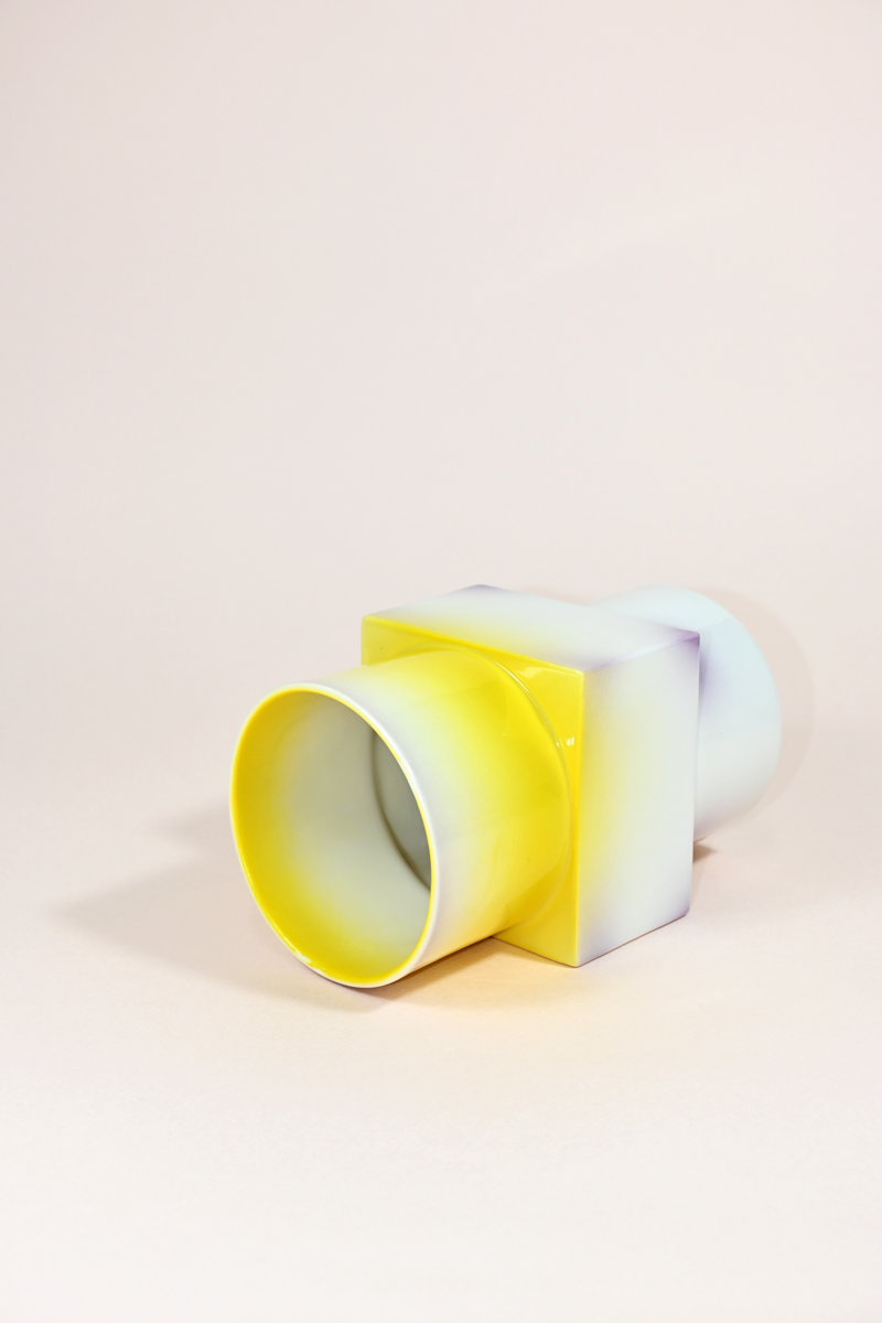 New Vase CSC Yellow&Purple - Exactly what I want 이그젝틀리 왓 아이 원트 - CAVA LIFE