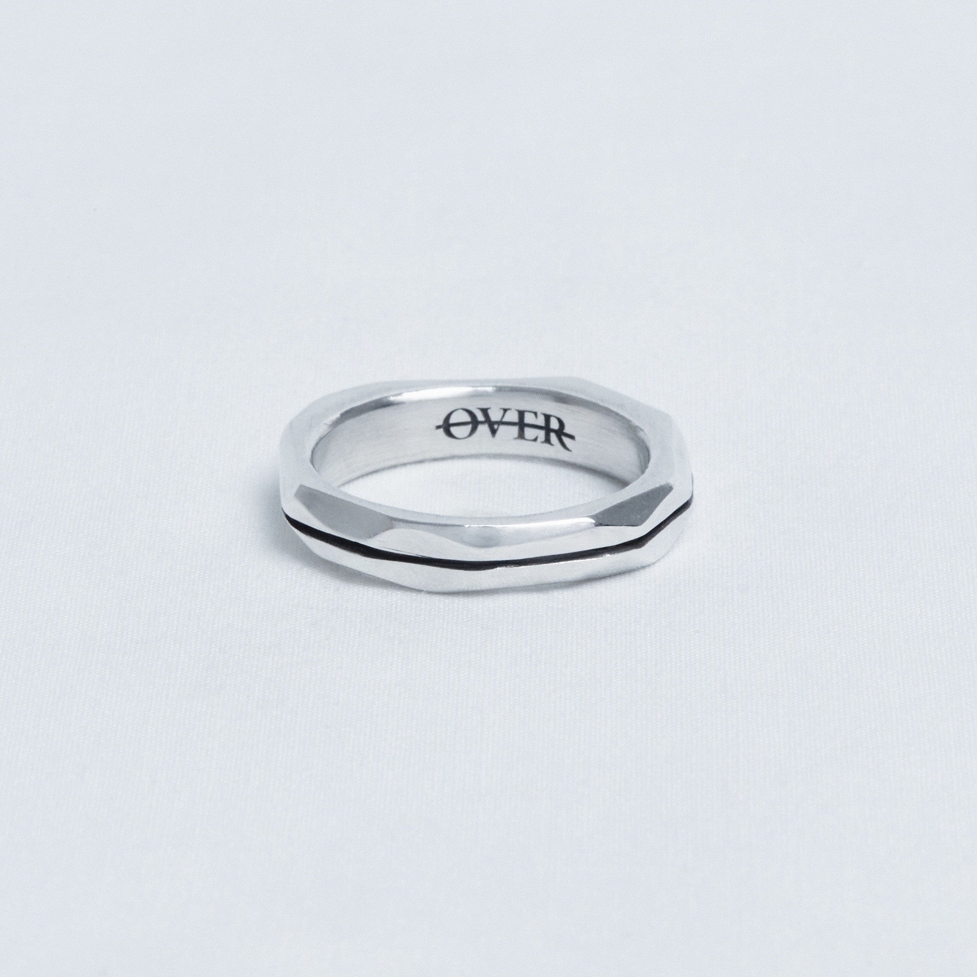 One line stone ring - OVERTHELINE 오버더라인 - CAVA LIFE