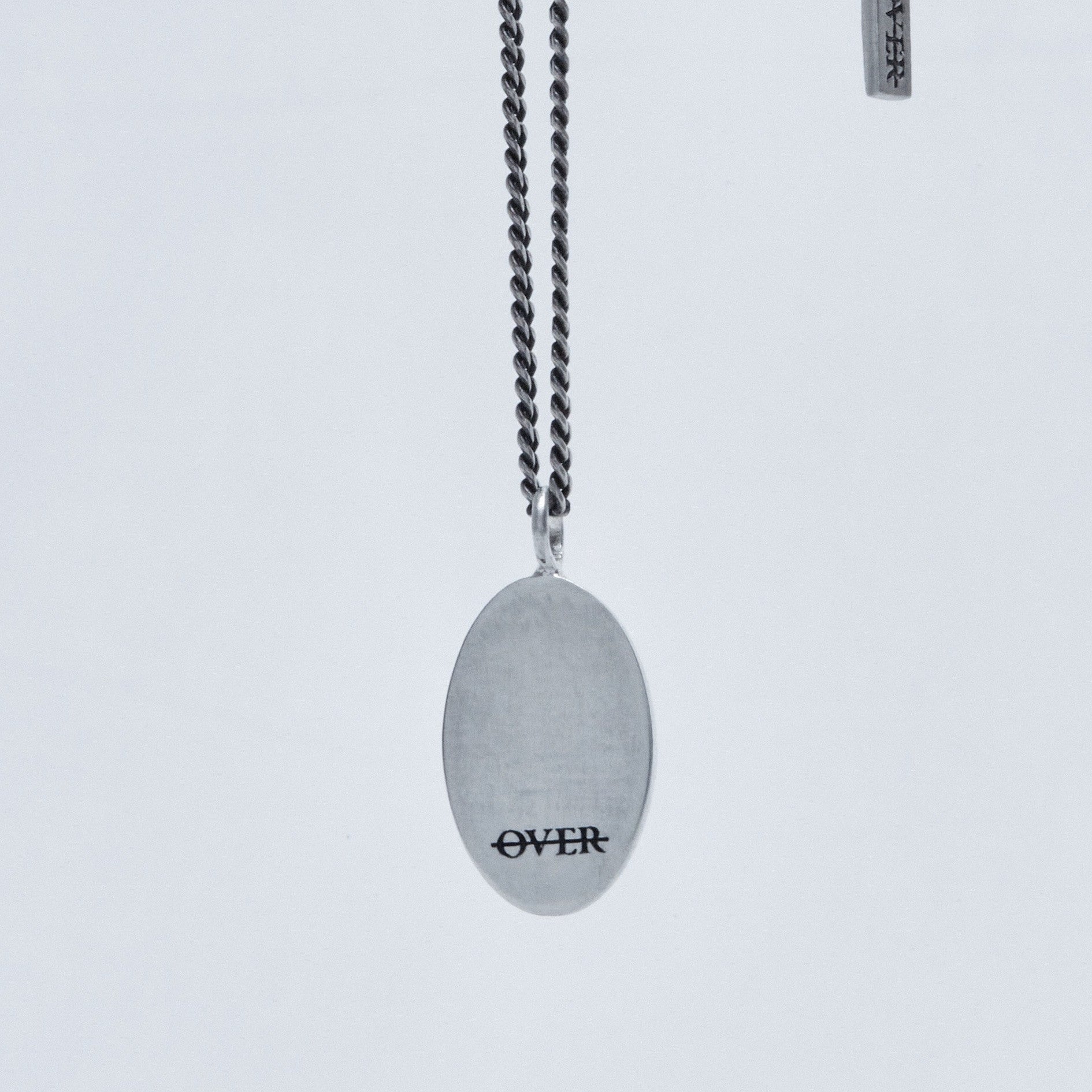 One line oval pendant - OVERTHELINE 오버더라인 - CAVA LIFE