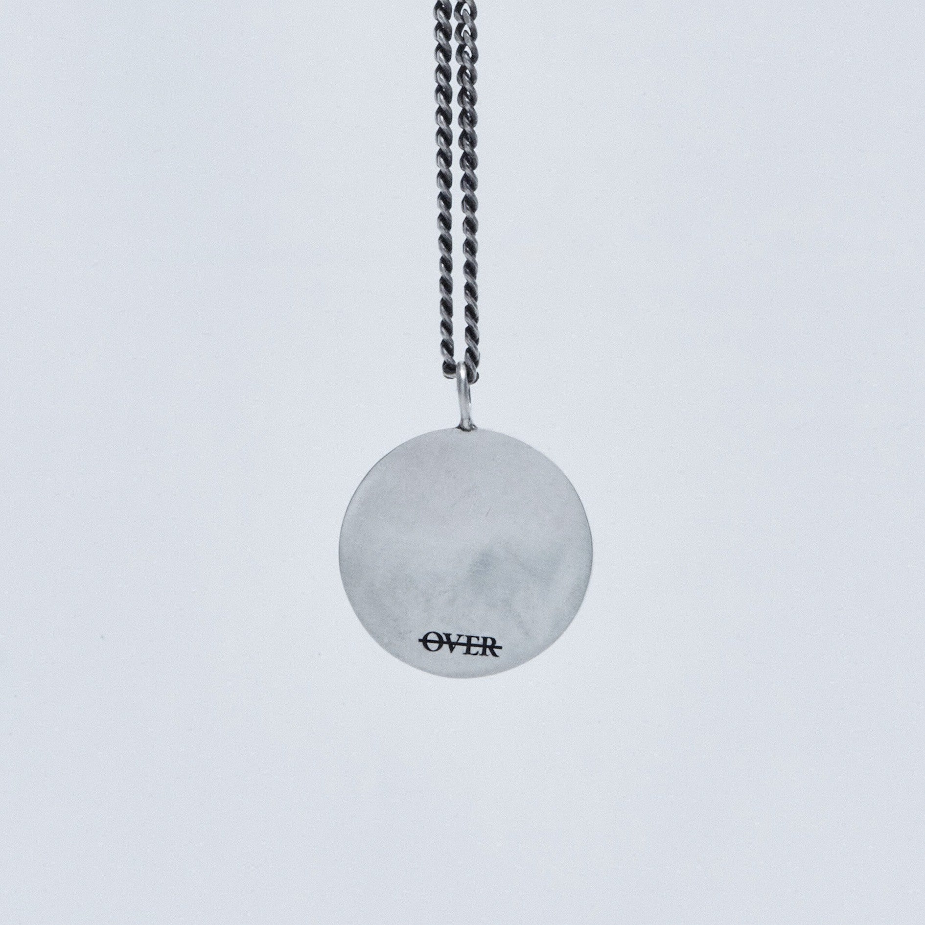 One line circle pendant (Stone setting) - OVERTHELINE 오버더라인 - CAVA LIFE