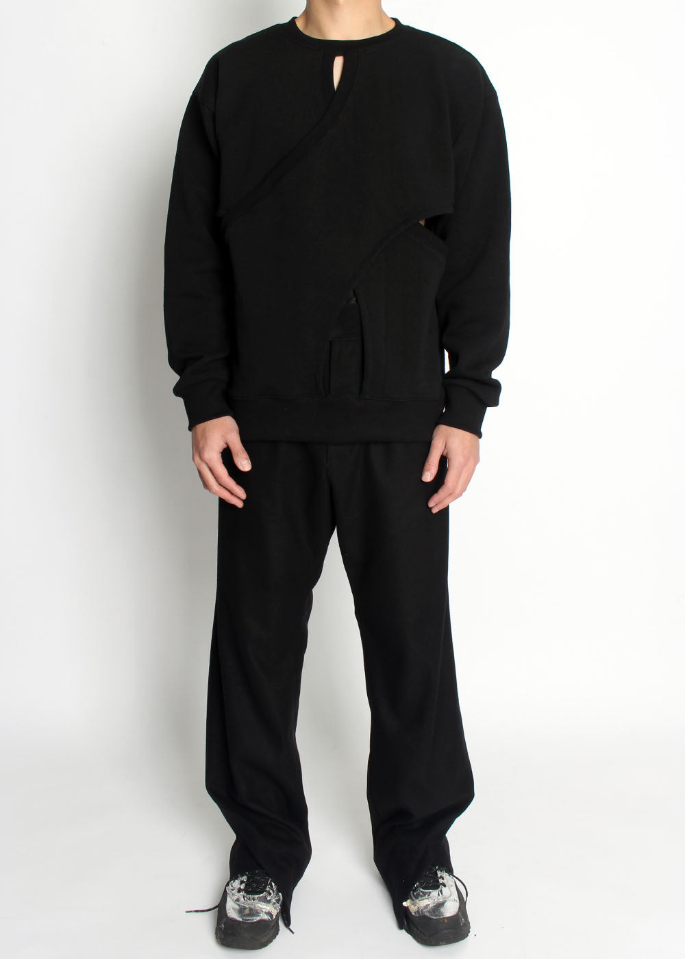 DOUBLE LAYERED SLIT SWEATSHIRT (BLACK) - IRREGULAR STUDIO 이레귤러 - CAVA LIFE