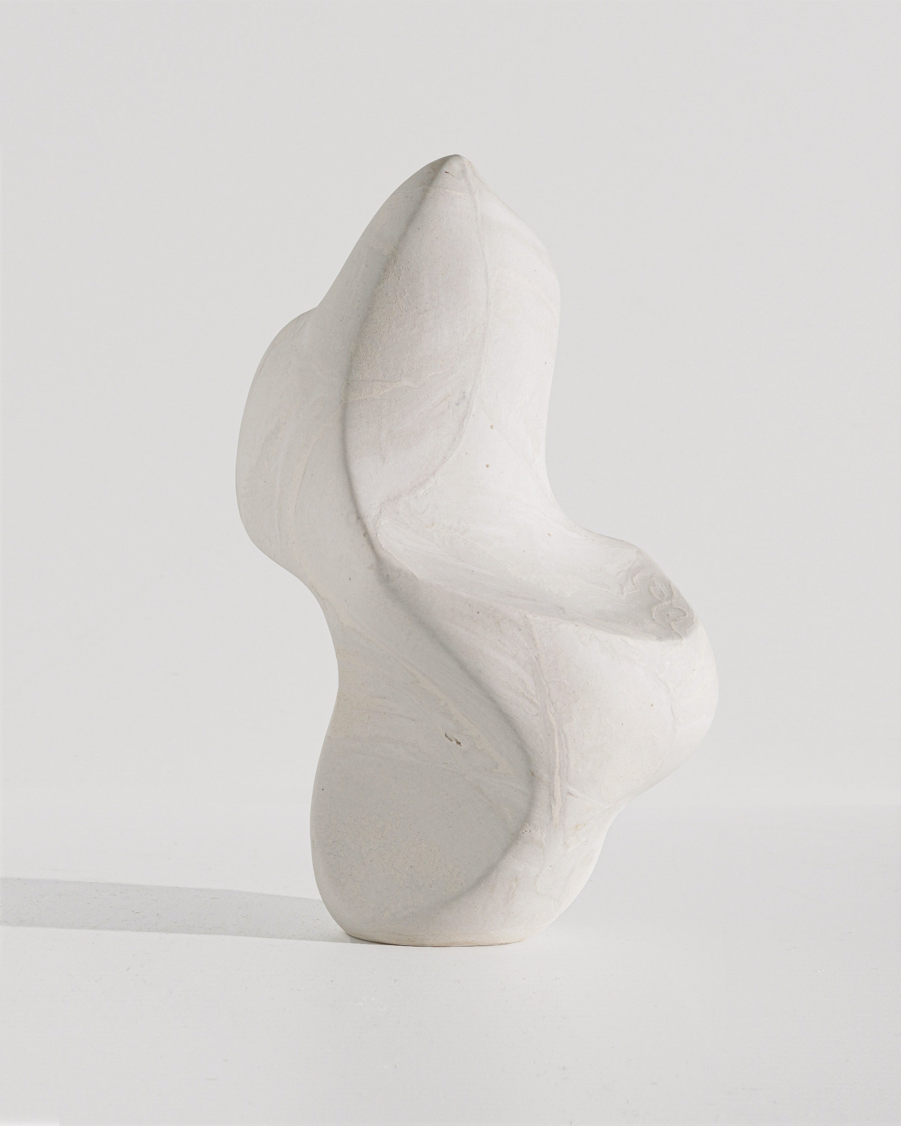 Cloud nine - Momolim 모모림 - CAVA LIFE