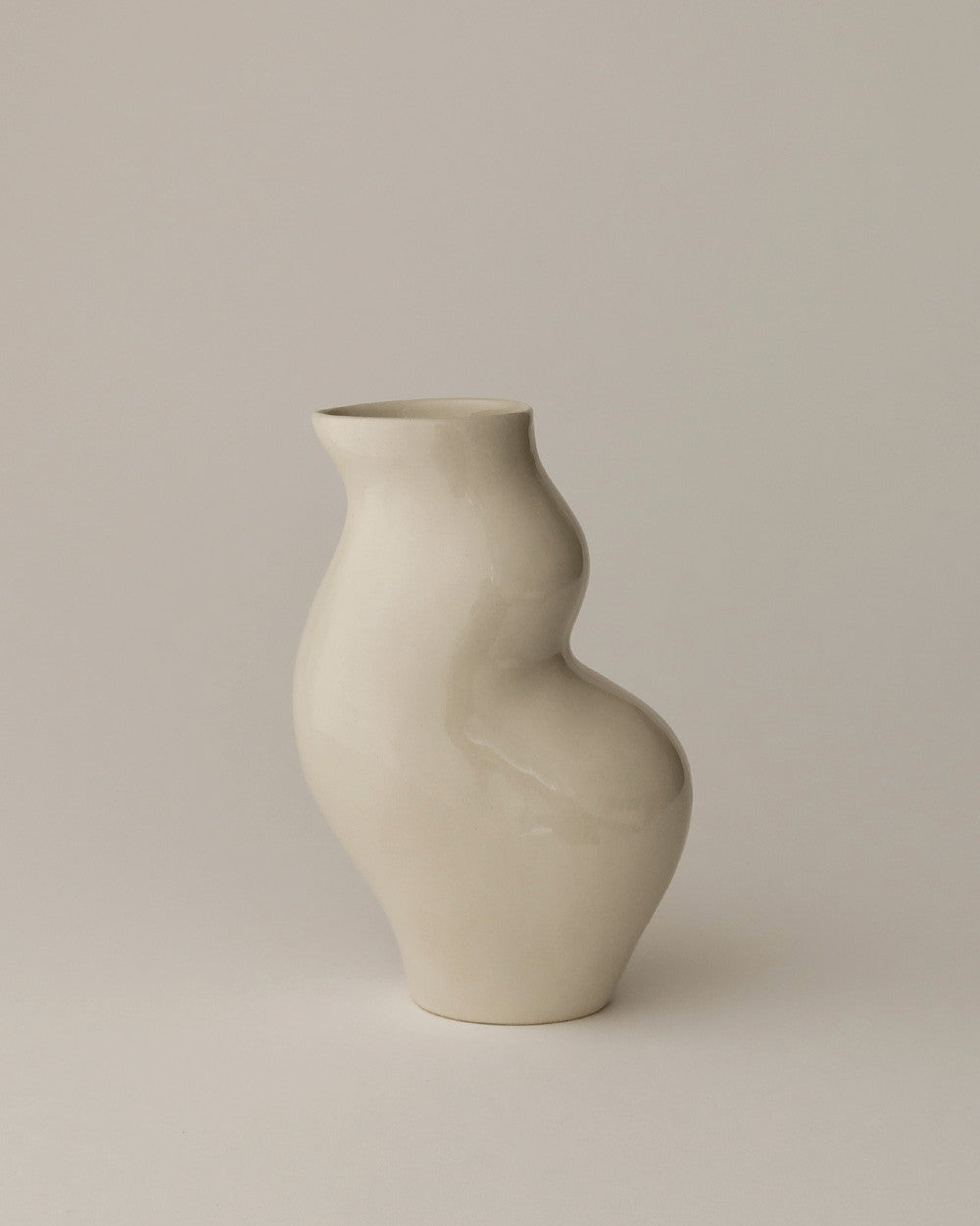 바디베이스03 (베이지) - Jihye Lee/loamarchive 이지혜/롬아카이브 - CAVA LIFE