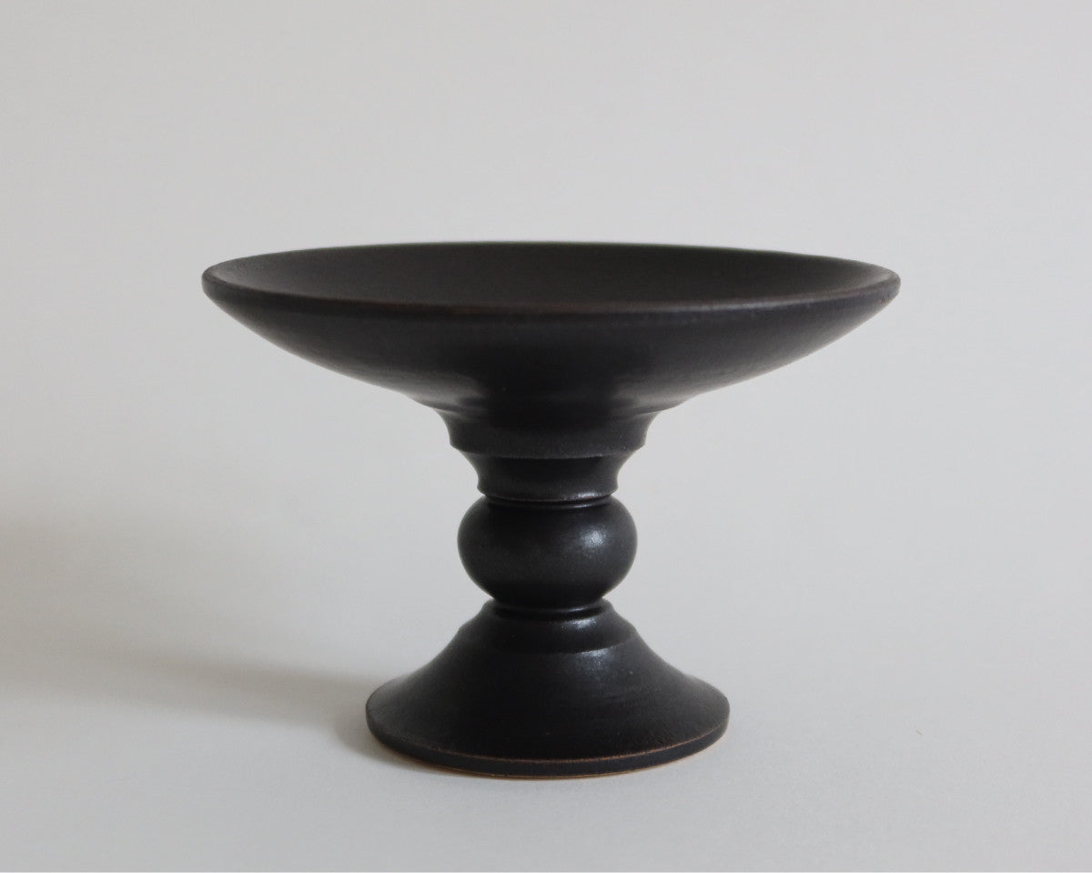 party stand 01 - peaceful things - CAVA LIFE